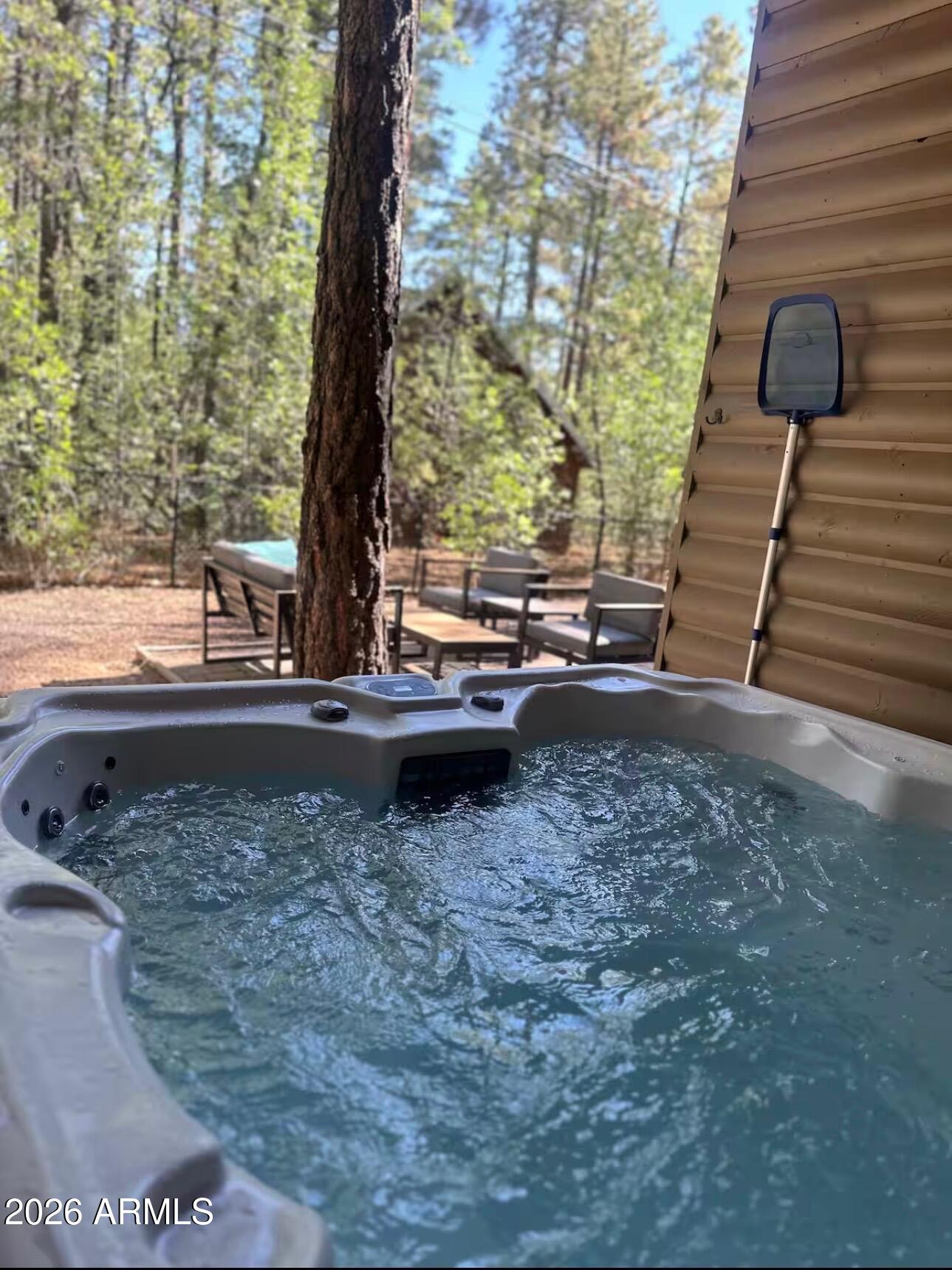 WHITE MOUNTAIN CLUB ESTATES UNIT 2 - Residential