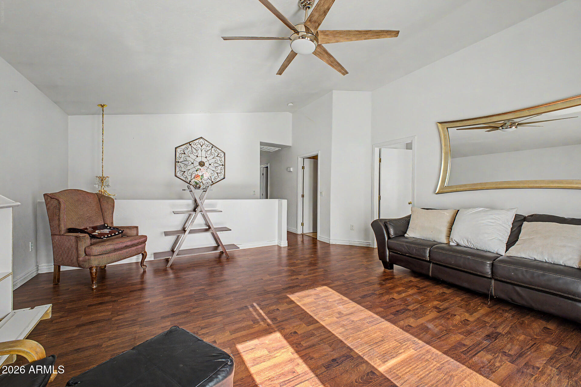 CASA LINDA - Residential