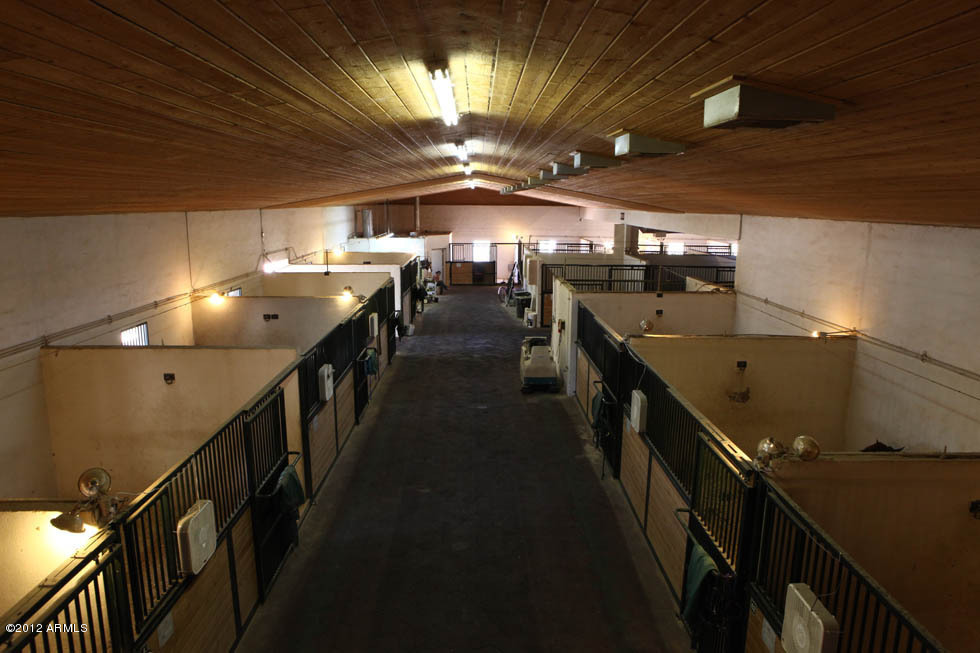 LOMA VISTA FARM SECTION A & B. 15 ACRE TRAINING FACILITY MAIN BARN, 2 ARENAS EQUIP. STORAGE MUST SEE - Residential