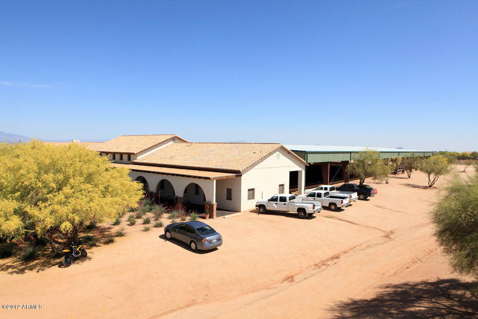LOMA VISTA FARM SECTION A & B. 15 ACRE TRAINING FACILITY MAIN BARN, 2 ARENAS EQUIP. STORAGE MUST SEE - Residential