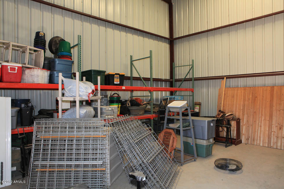 LOMA VISTA FARM SECTION A & B. 15 ACRE TRAINING FACILITY MAIN BARN, 2 ARENAS EQUIP. STORAGE MUST SEE - Residential