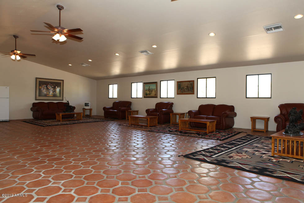 LOMA VISTA FARM SECTION A & B. 15 ACRE TRAINING FACILITY MAIN BARN, 2 ARENAS EQUIP. STORAGE MUST SEE - Residential