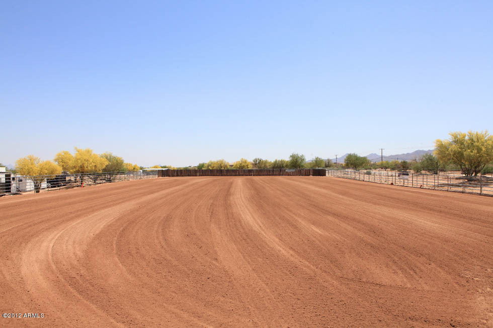 LOMA VISTA FARM SECTION A & B. 15 ACRE TRAINING FACILITY MAIN BARN, 2 ARENAS EQUIP. STORAGE MUST SEE - Residential