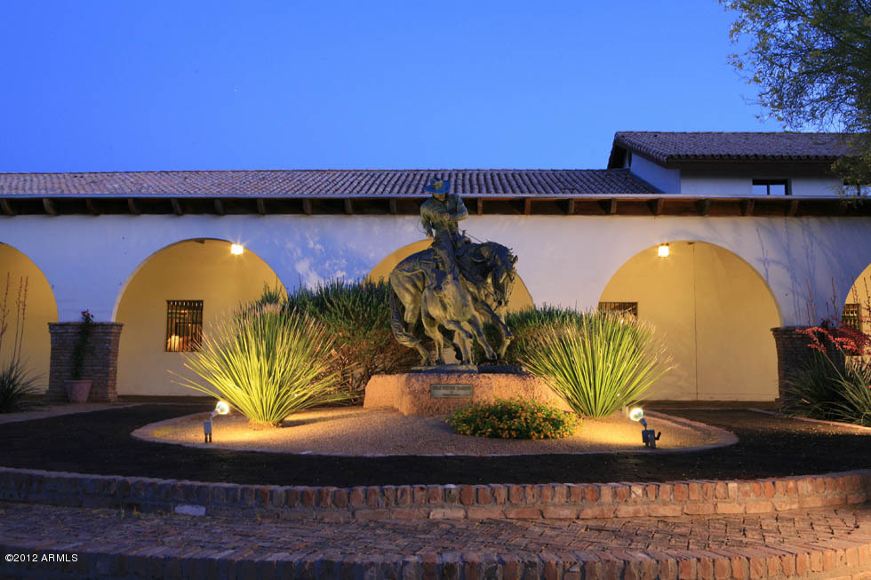 LOMA VISTA FARM SECTION A & B. 15 ACRE TRAINING FACILITY MAIN BARN, 2 ARENAS EQUIP. STORAGE MUST SEE - Residential