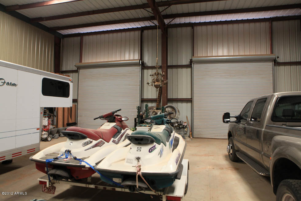 LOMA VISTA FARM SECTION A & B. 15 ACRE TRAINING FACILITY MAIN BARN, 2 ARENAS EQUIP. STORAGE MUST SEE - Residential