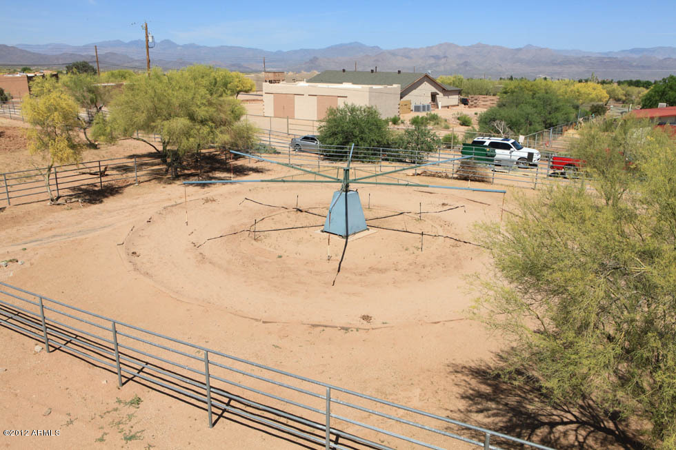 LOMA VISTA FARM SECTION A & B. 15 ACRE TRAINING FACILITY MAIN BARN, 2 ARENAS EQUIP. STORAGE MUST SEE - Residential