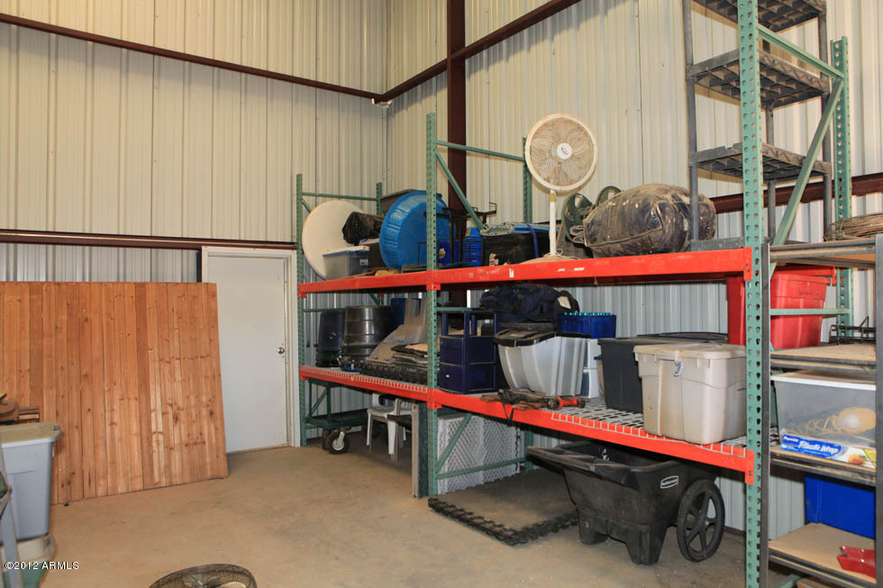 LOMA VISTA FARM SECTION A & B. 15 ACRE TRAINING FACILITY MAIN BARN, 2 ARENAS EQUIP. STORAGE MUST SEE - Residential