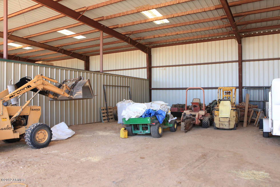 LOMA VISTA FARM SECTION A & B. 15 ACRE TRAINING FACILITY MAIN BARN, 2 ARENAS EQUIP. STORAGE MUST SEE - Residential