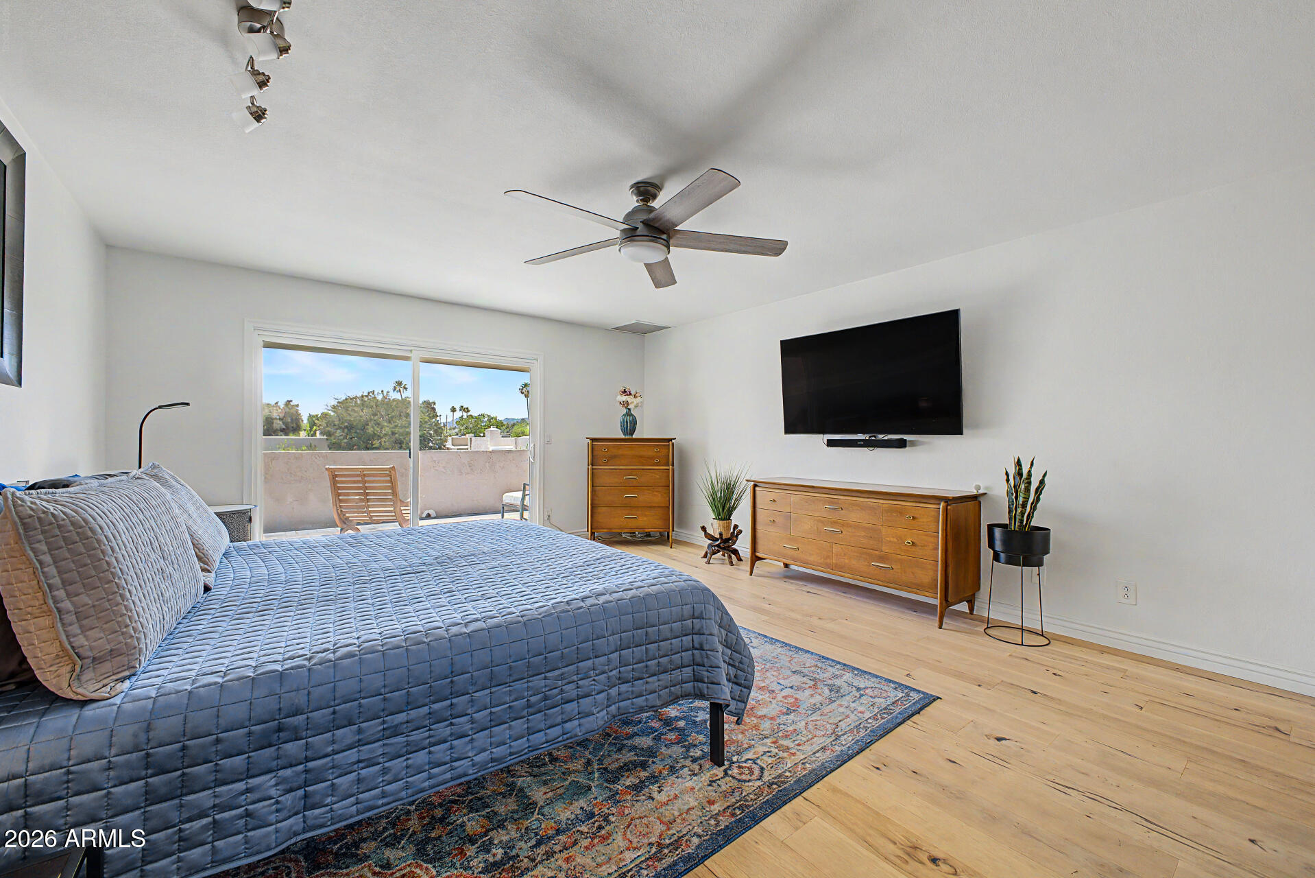 CAMELBACK MOUNTAIN VIEW ESTATES - Residential