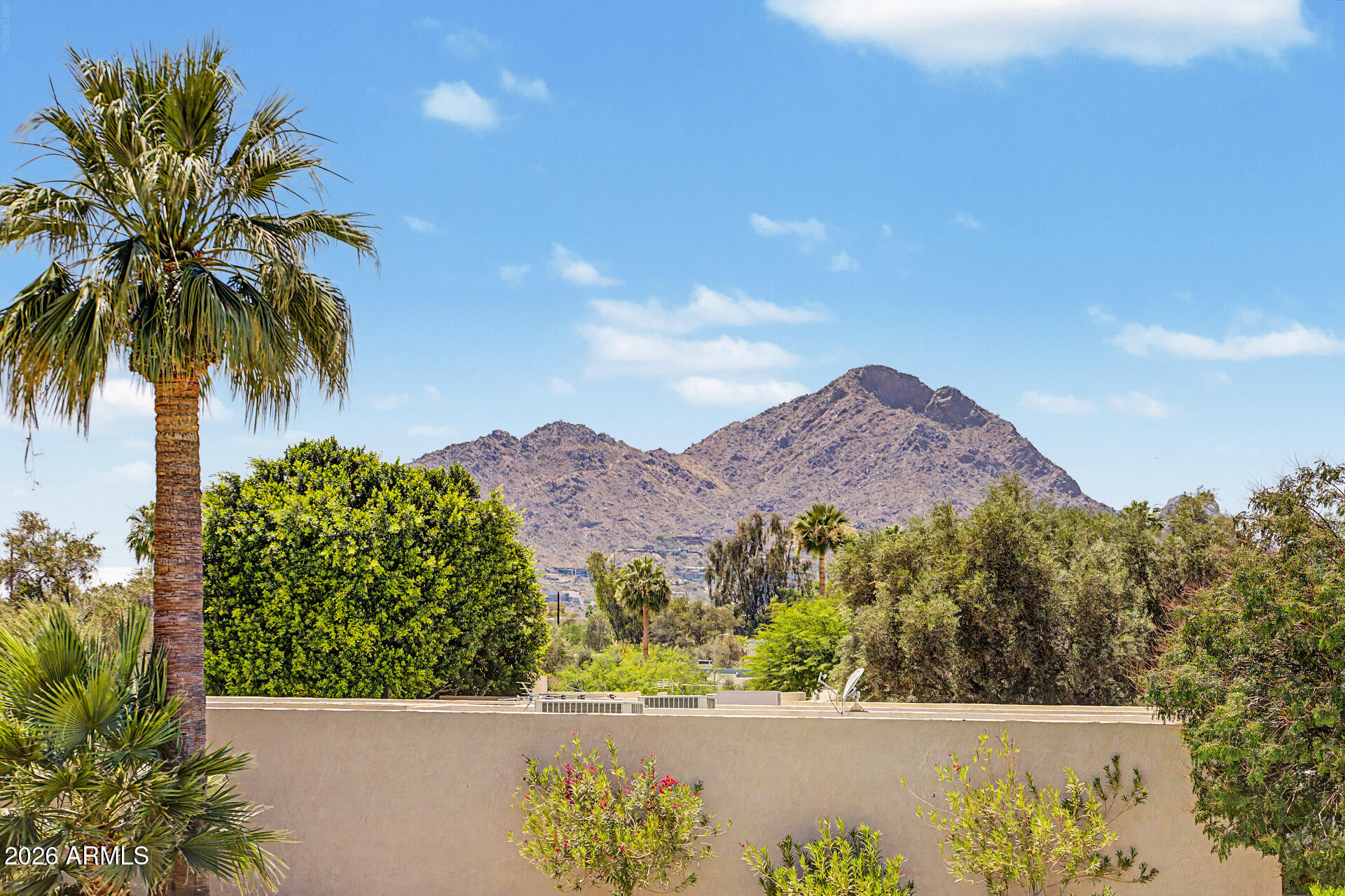CAMELBACK MOUNTAIN VIEW ESTATES - Residential