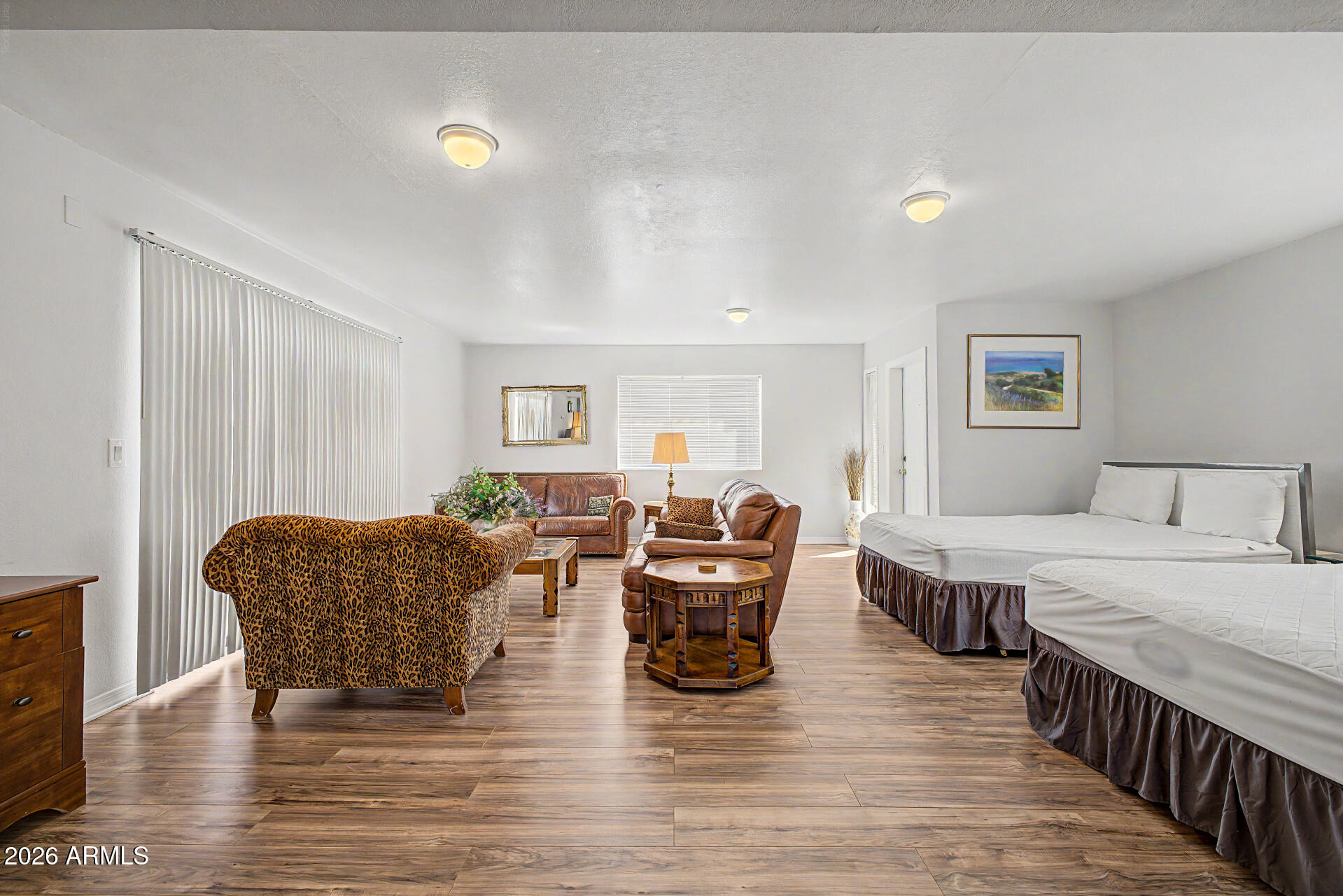 CAMELBACK MOUNTAIN VIEW ESTATES - Residential