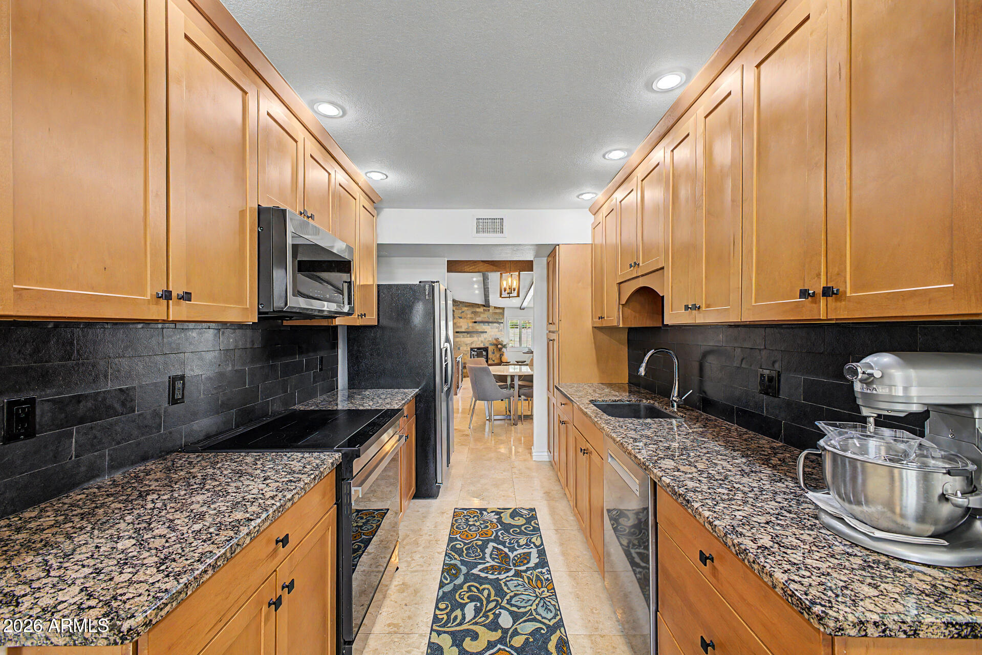 CAMELBACK MOUNTAIN VIEW ESTATES - Residential