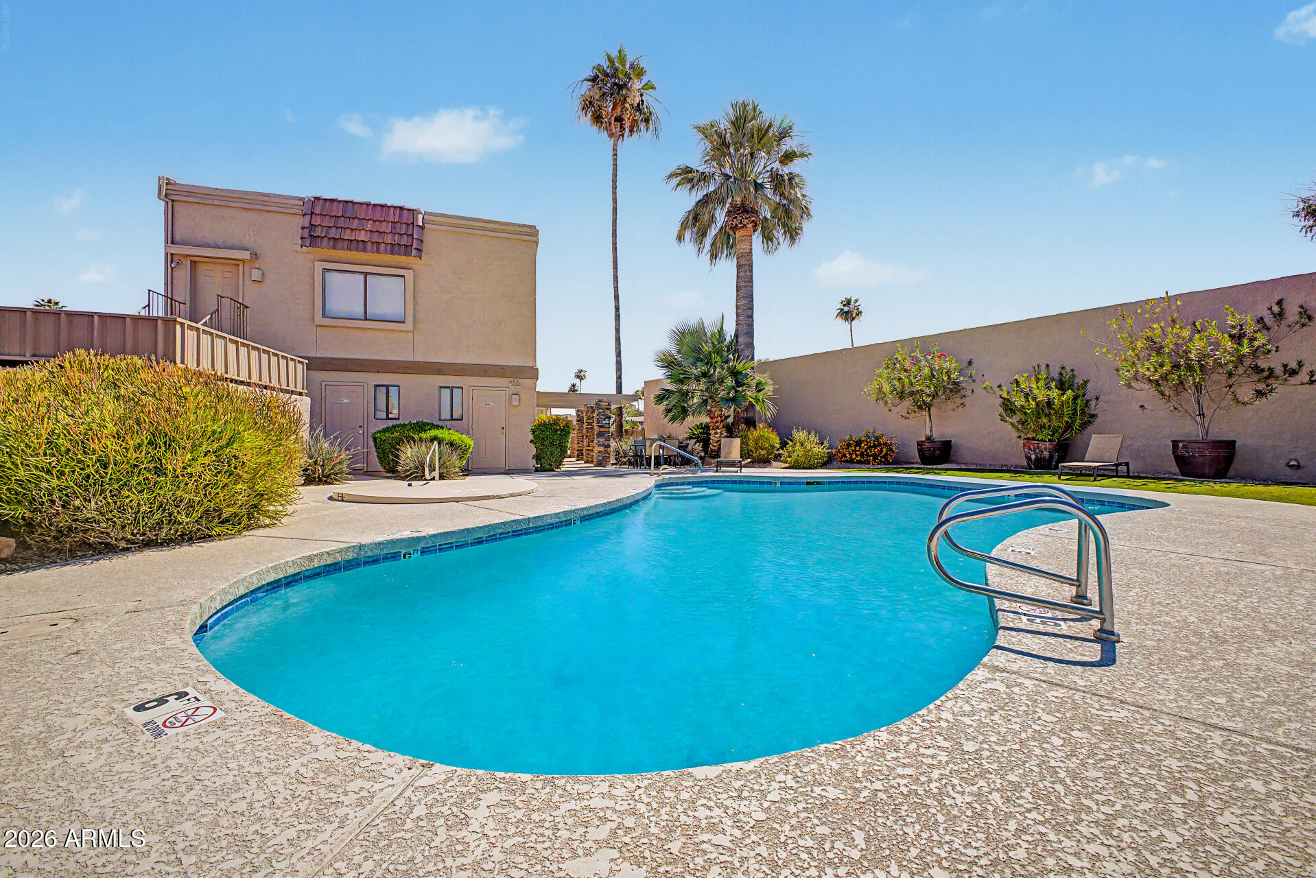 CAMELBACK MOUNTAIN VIEW ESTATES - Residential