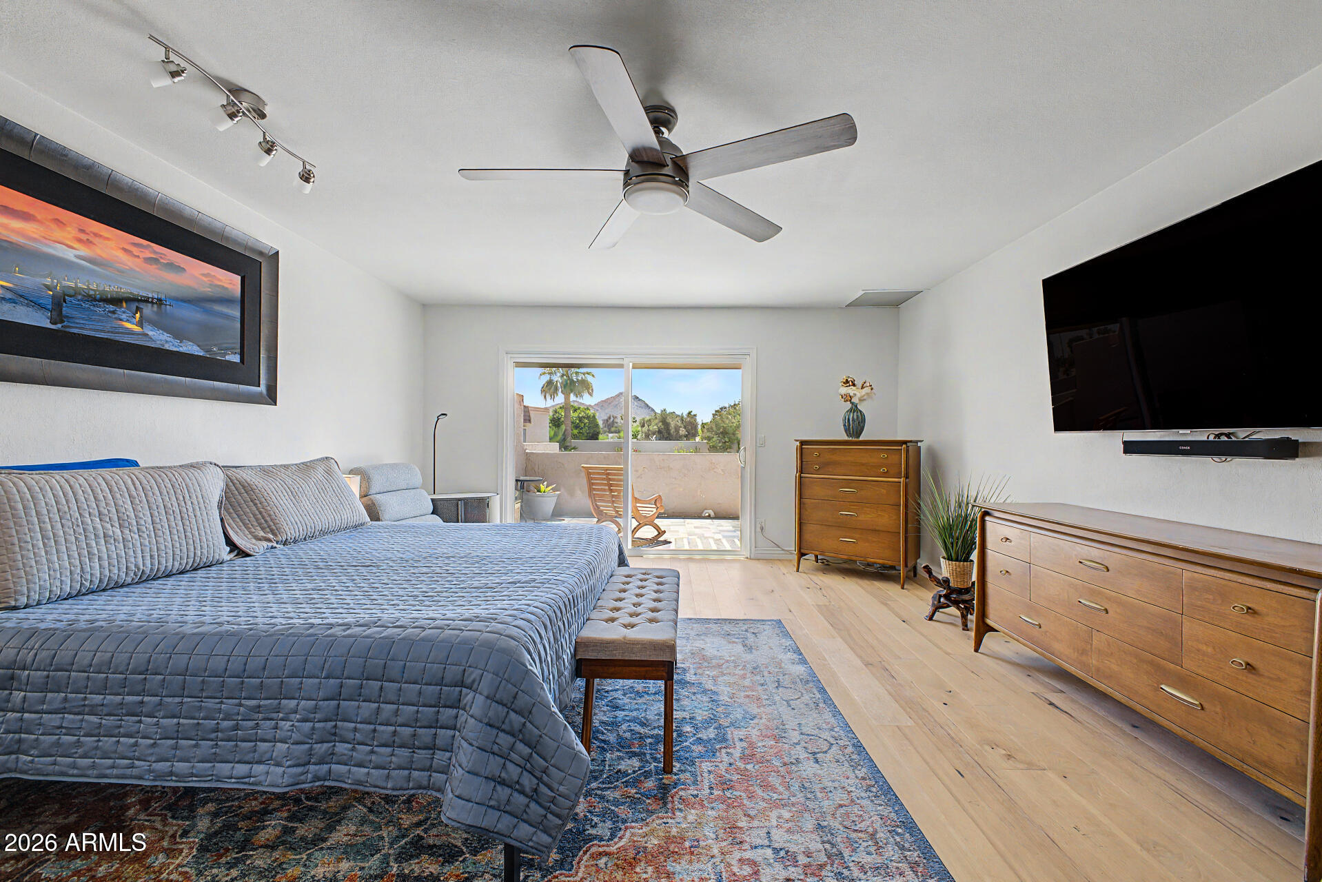CAMELBACK MOUNTAIN VIEW ESTATES - Residential