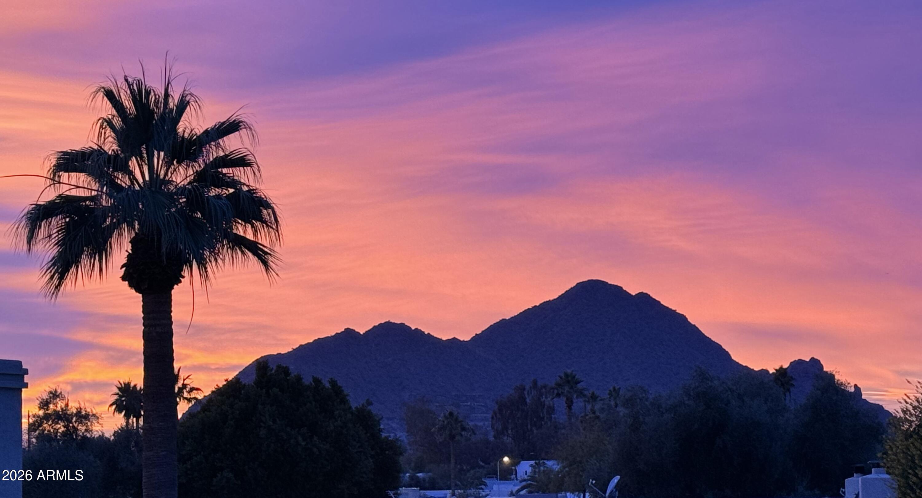 CAMELBACK MOUNTAIN VIEW ESTATES - Residential