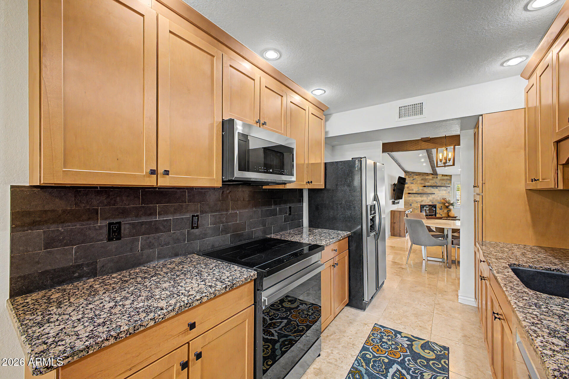 CAMELBACK MOUNTAIN VIEW ESTATES - Residential