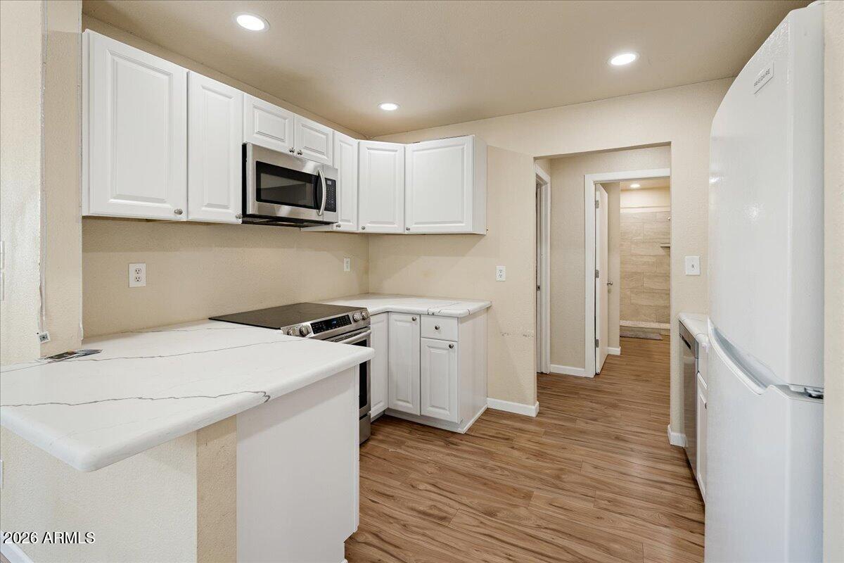 P I C LOWER OAK CREEK ESTATES - Residential