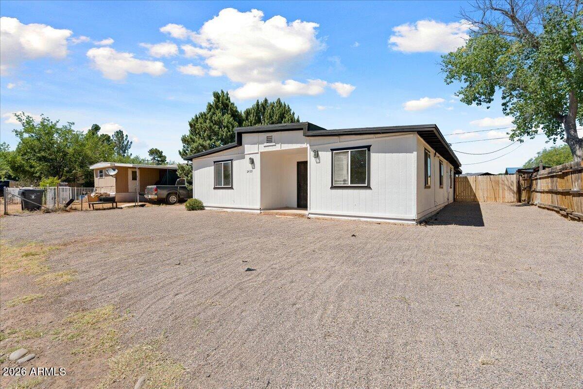 P I C LOWER OAK CREEK ESTATES - Residential