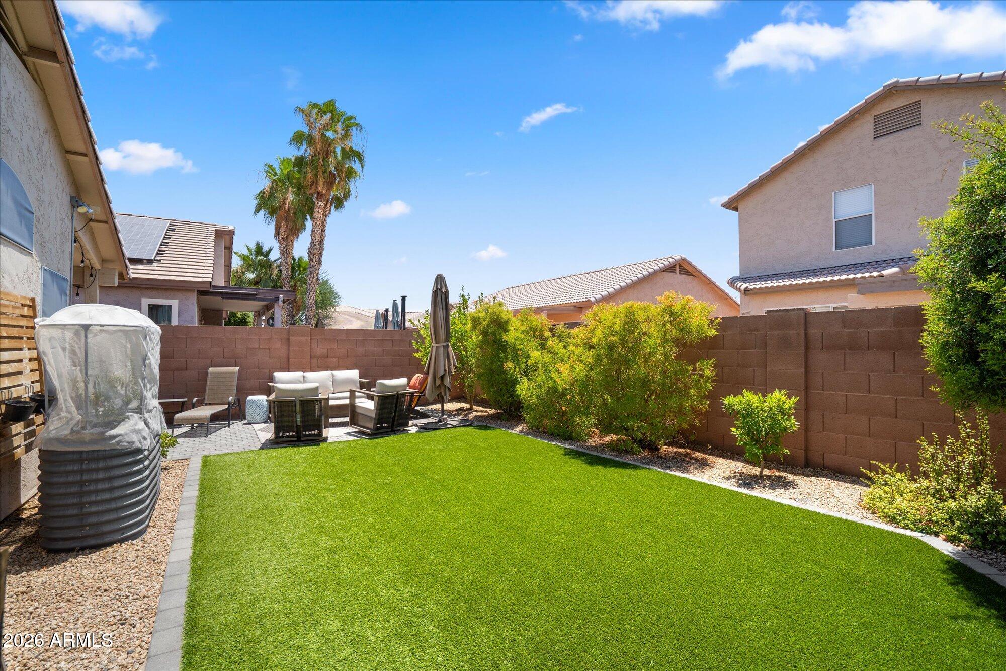 PARADISE PARKE - Residential