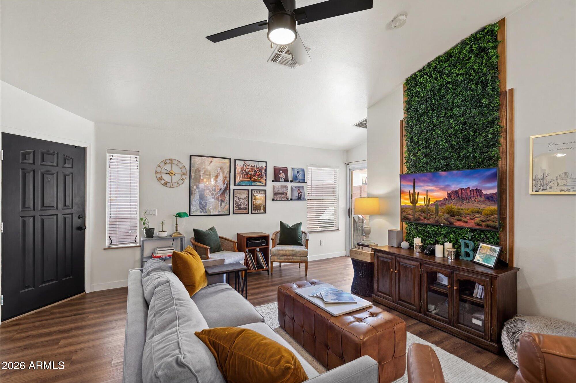 PARADISE PARKE - Residential