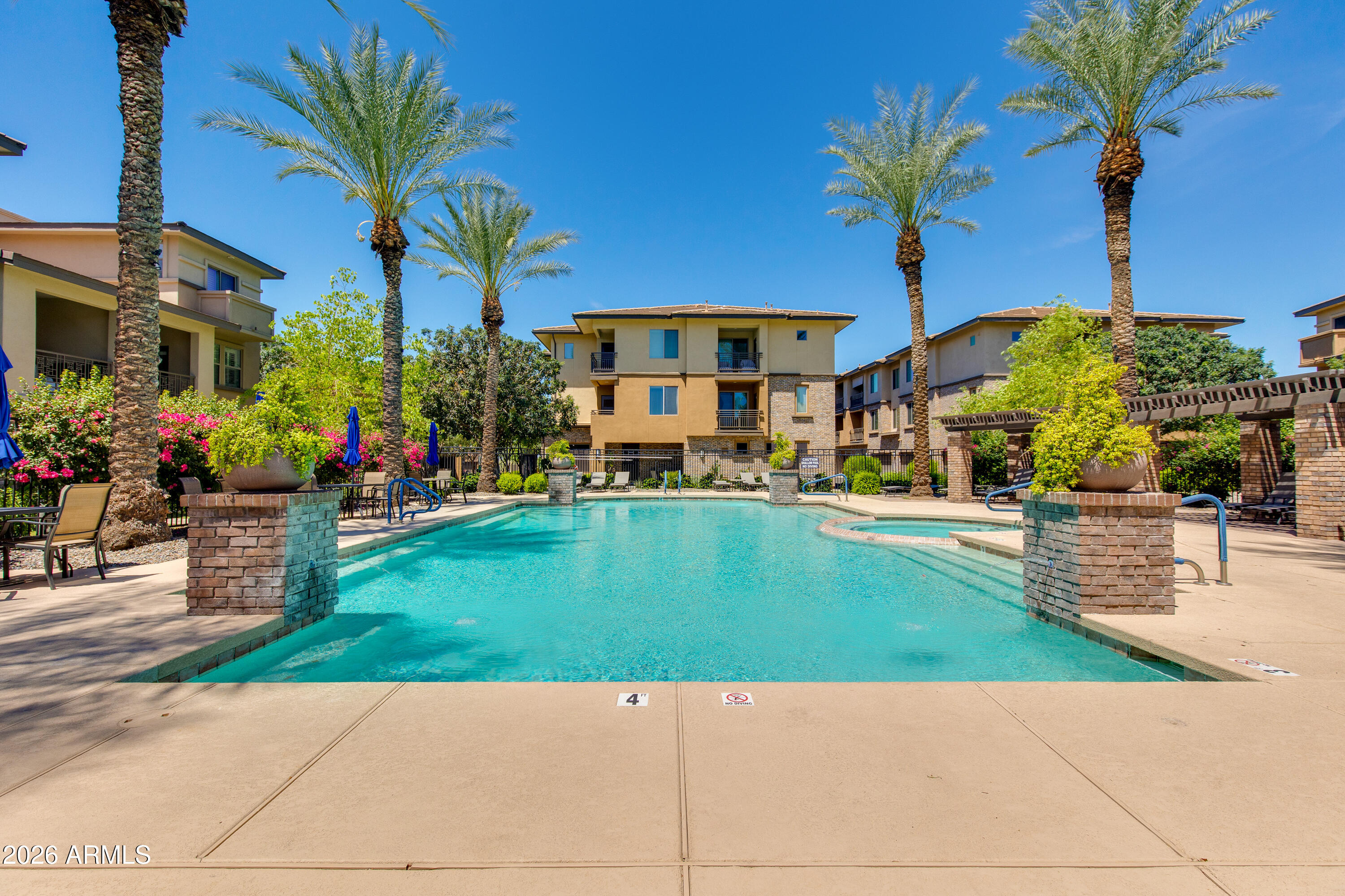 MONTEREY RIDGE CONDOMINIUM AMD - Residential
