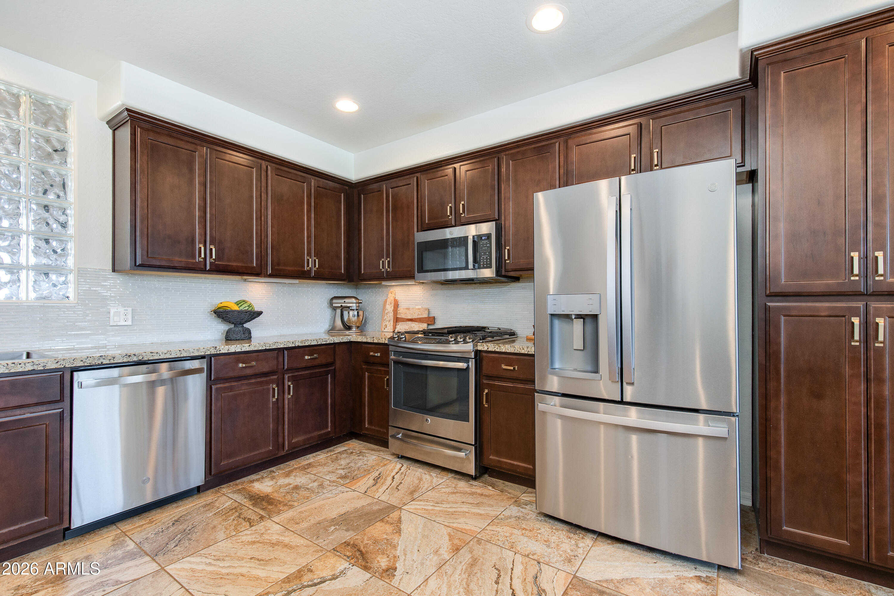 MONTEREY RIDGE CONDOMINIUM AMD - Residential
