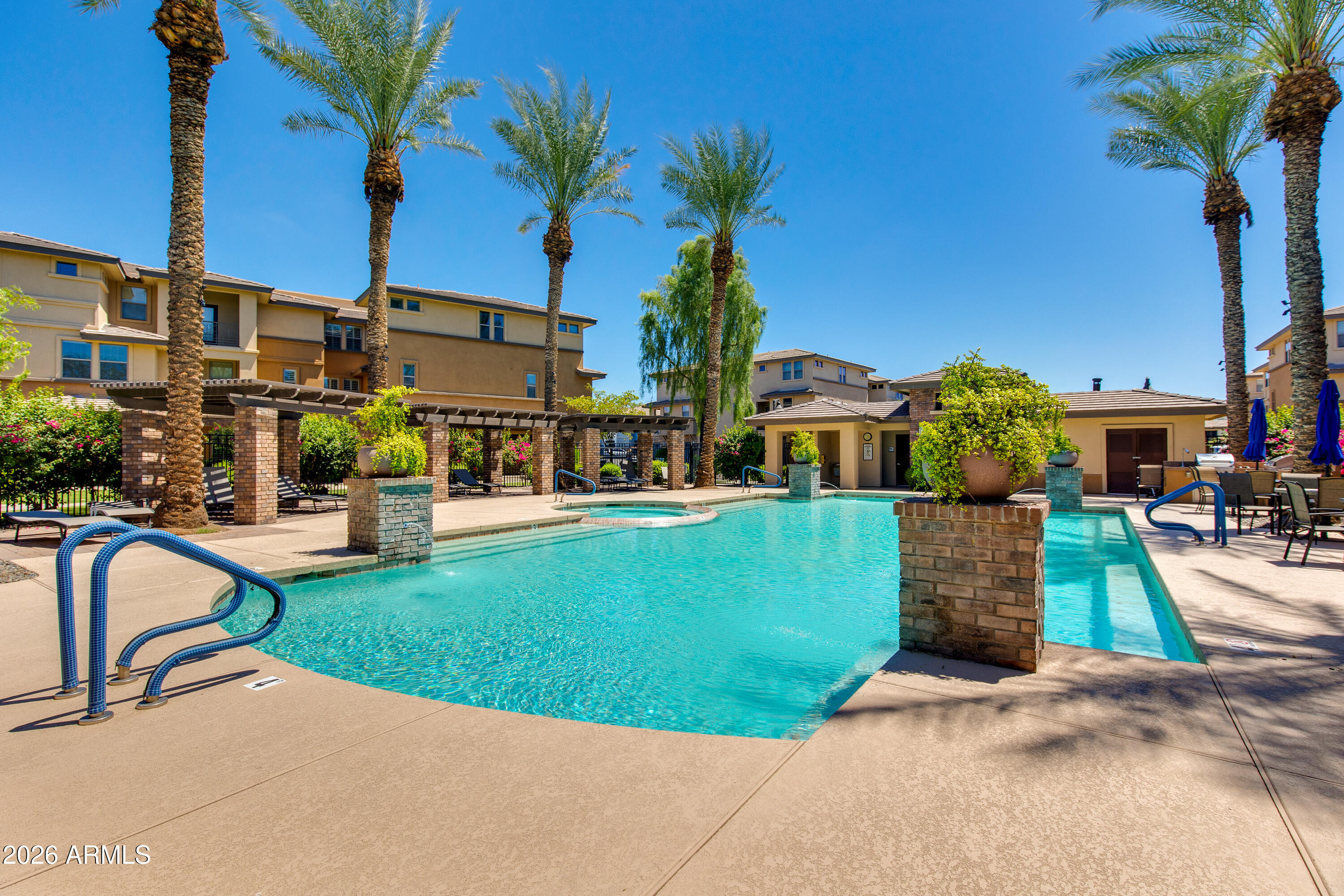 MONTEREY RIDGE CONDOMINIUM AMD - Residential