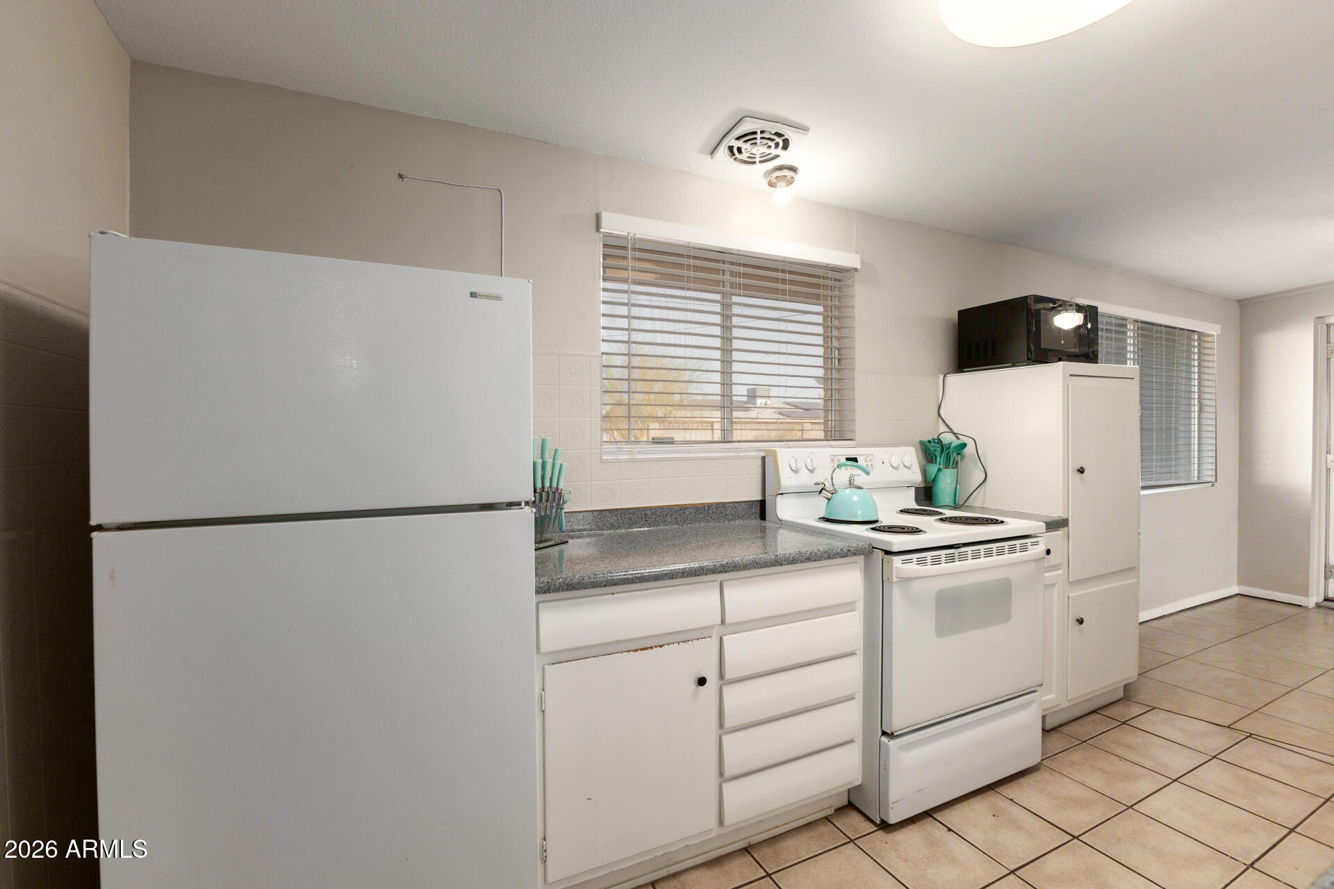 ARIZONA CITY UNIT ONE - Residential
