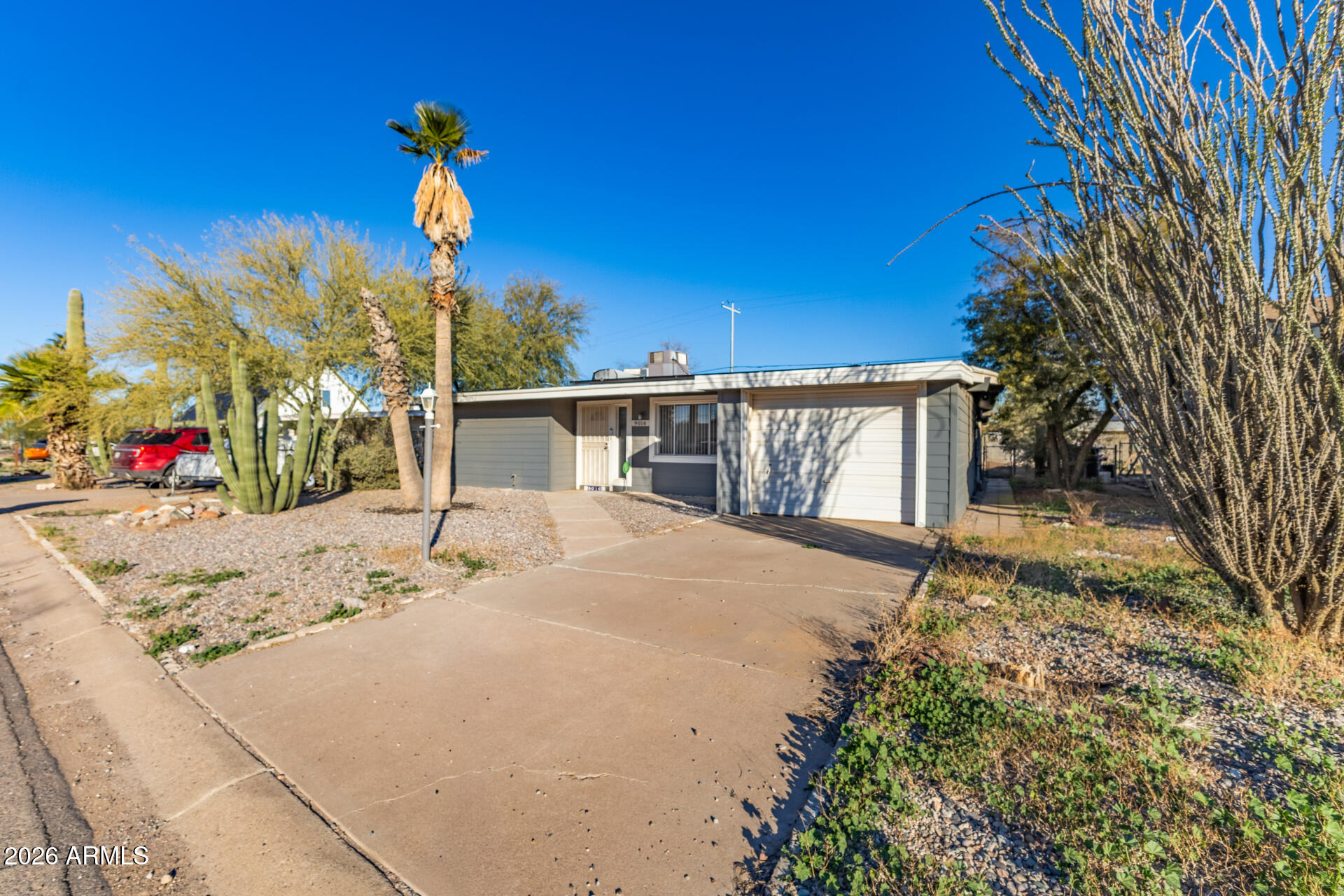 ARIZONA CITY UNIT ONE - Residential