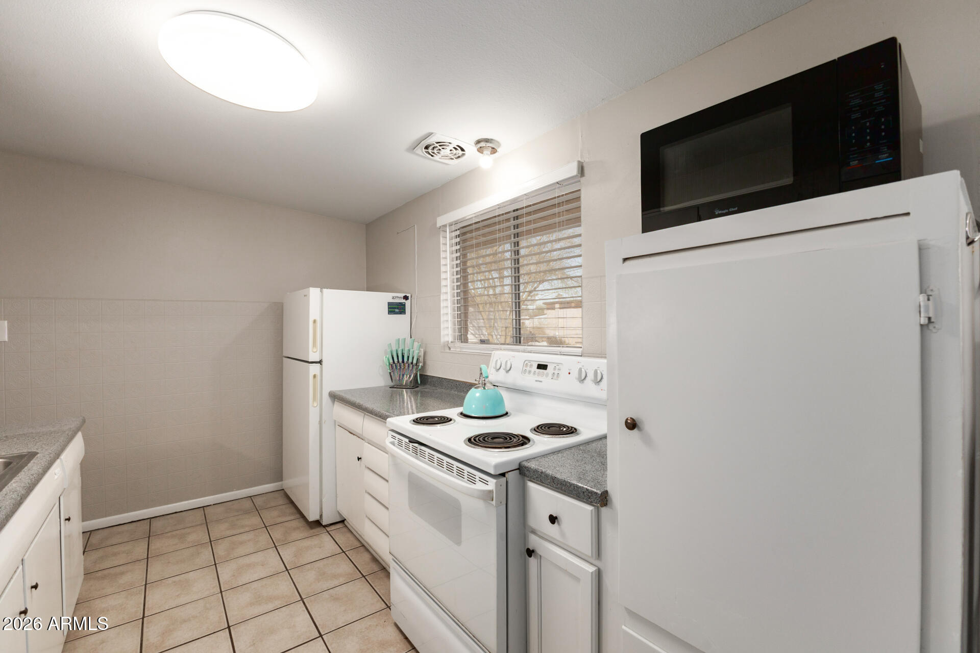 ARIZONA CITY UNIT ONE - Residential
