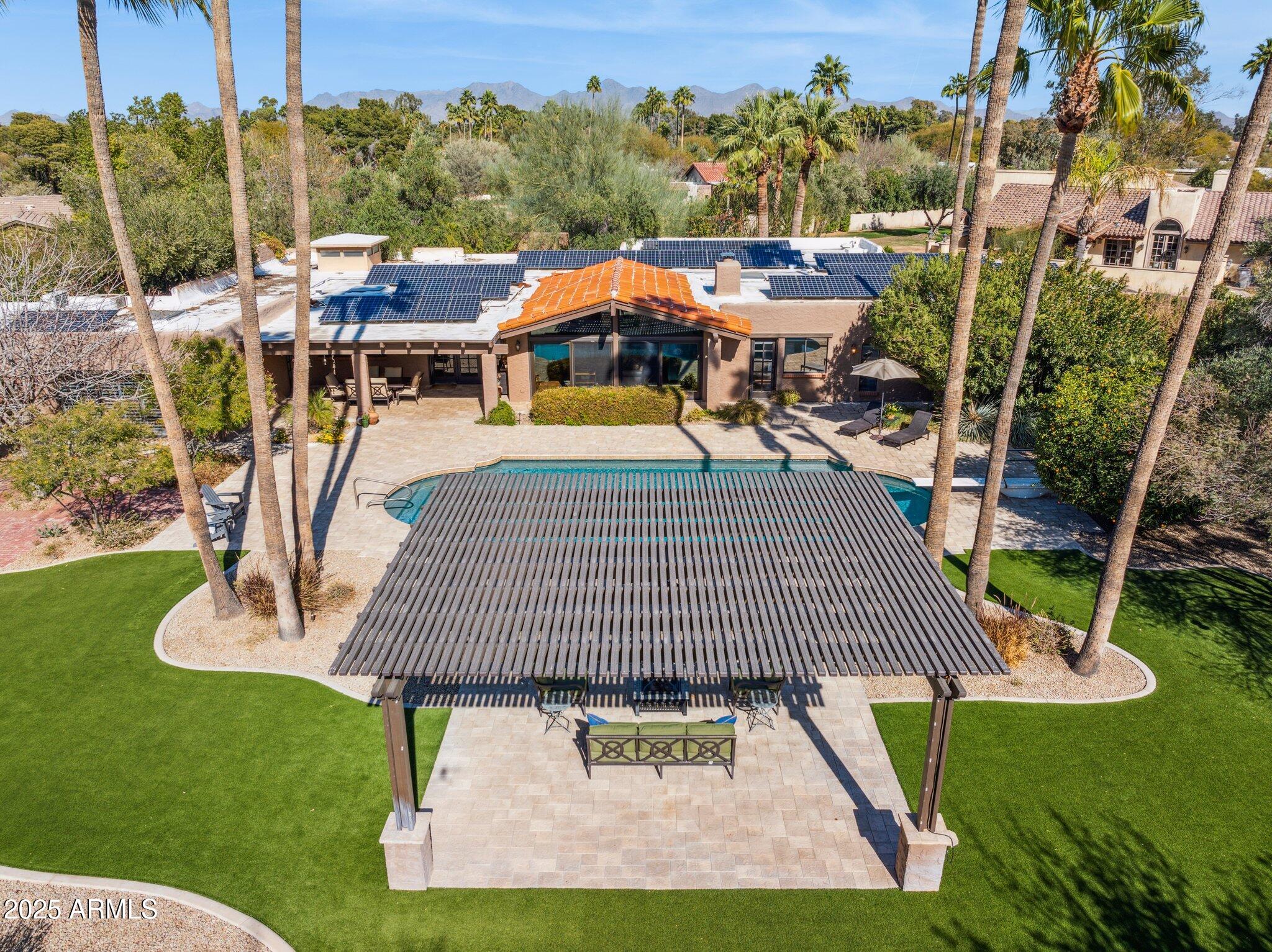CAMELBACK COUNTRY CLUB ESTATES - Residential