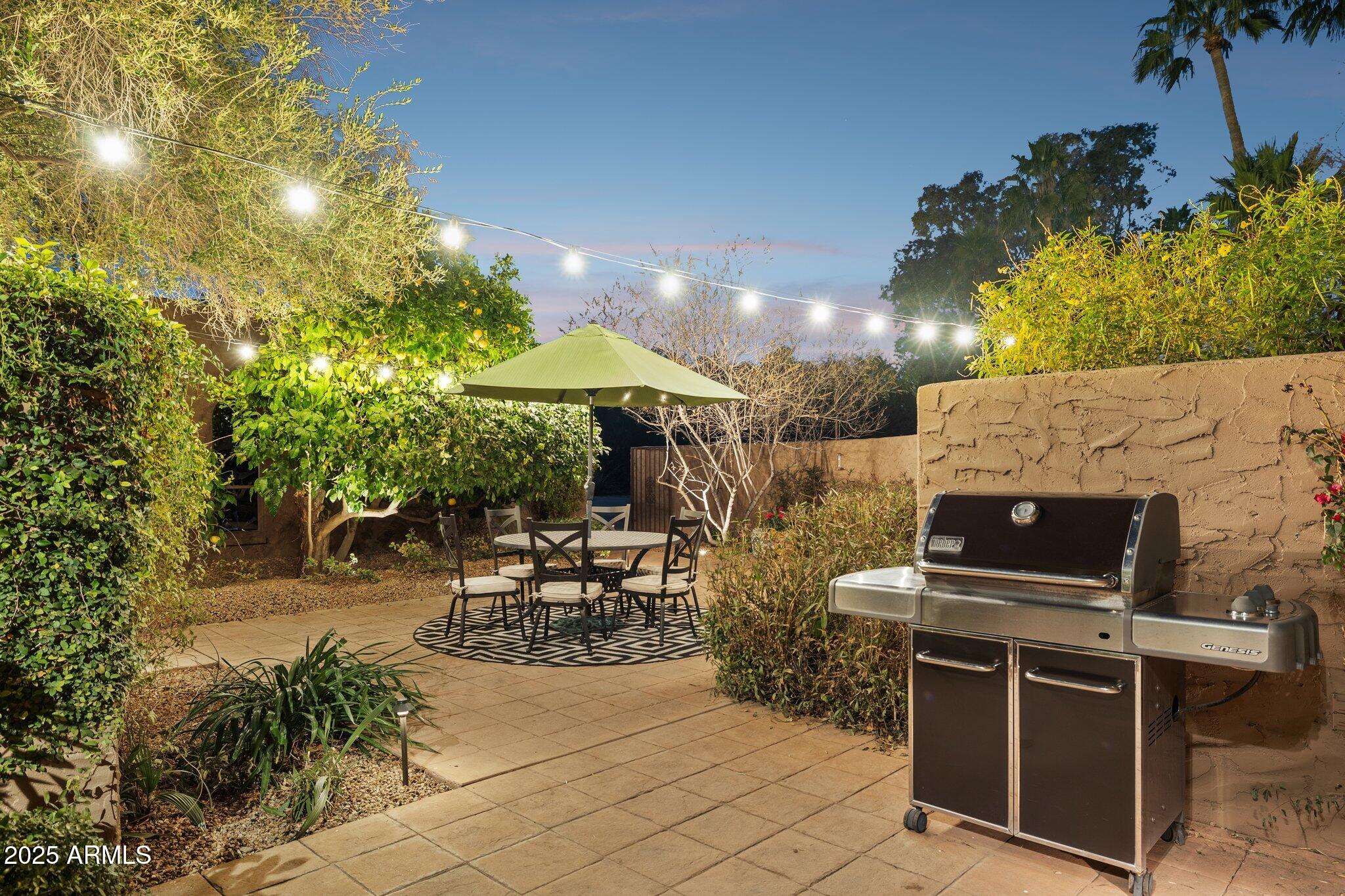 CAMELBACK COUNTRY CLUB ESTATES - Residential