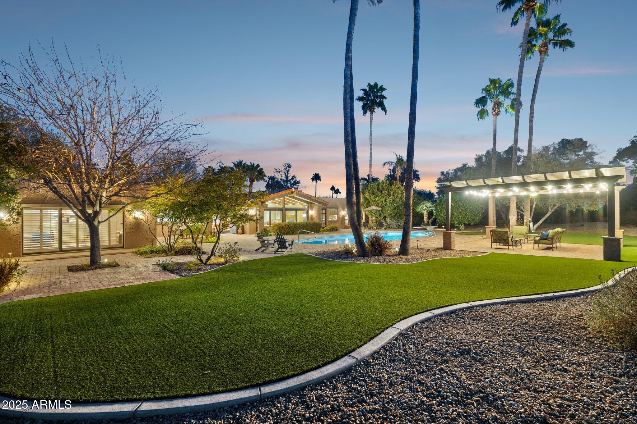 CAMELBACK COUNTRY CLUB ESTATES - Residential