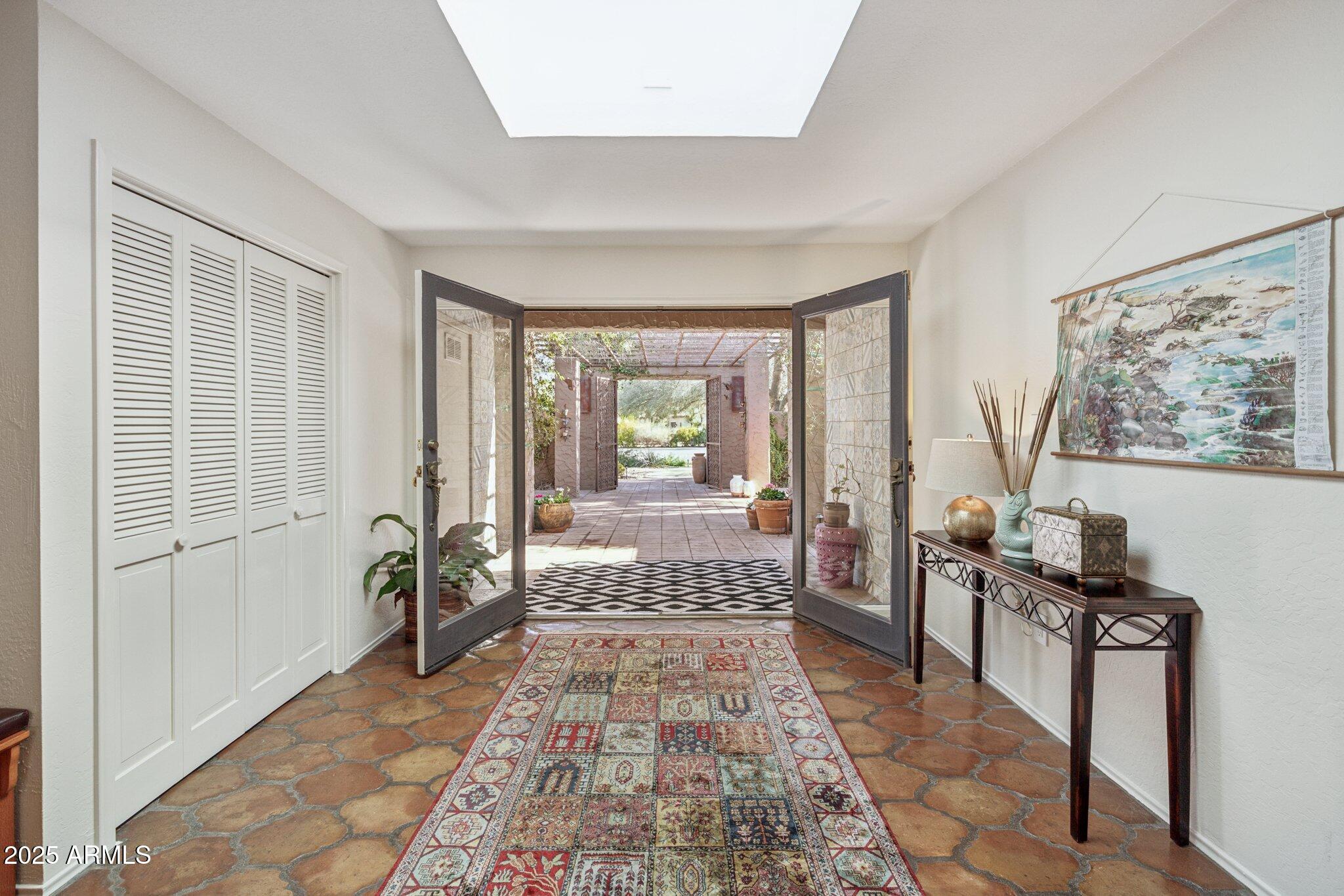 CAMELBACK COUNTRY CLUB ESTATES - Residential