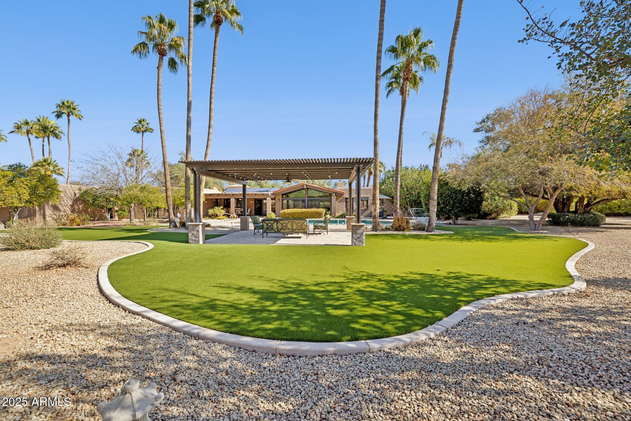 CAMELBACK COUNTRY CLUB ESTATES - Residential