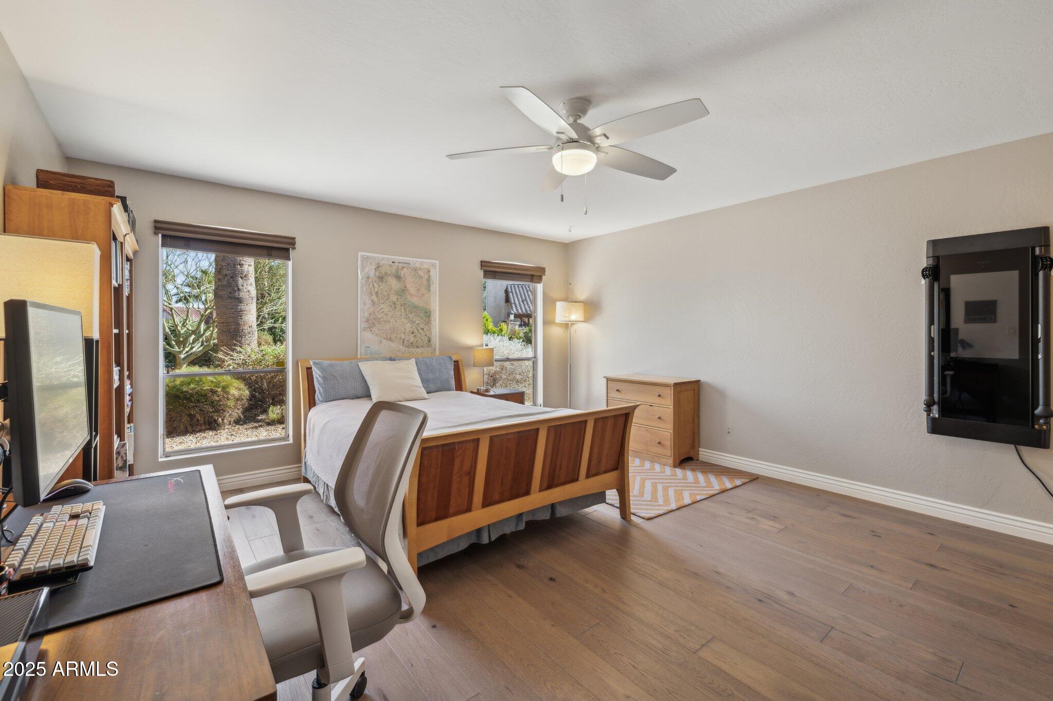 CAMELBACK COUNTRY CLUB ESTATES - Residential