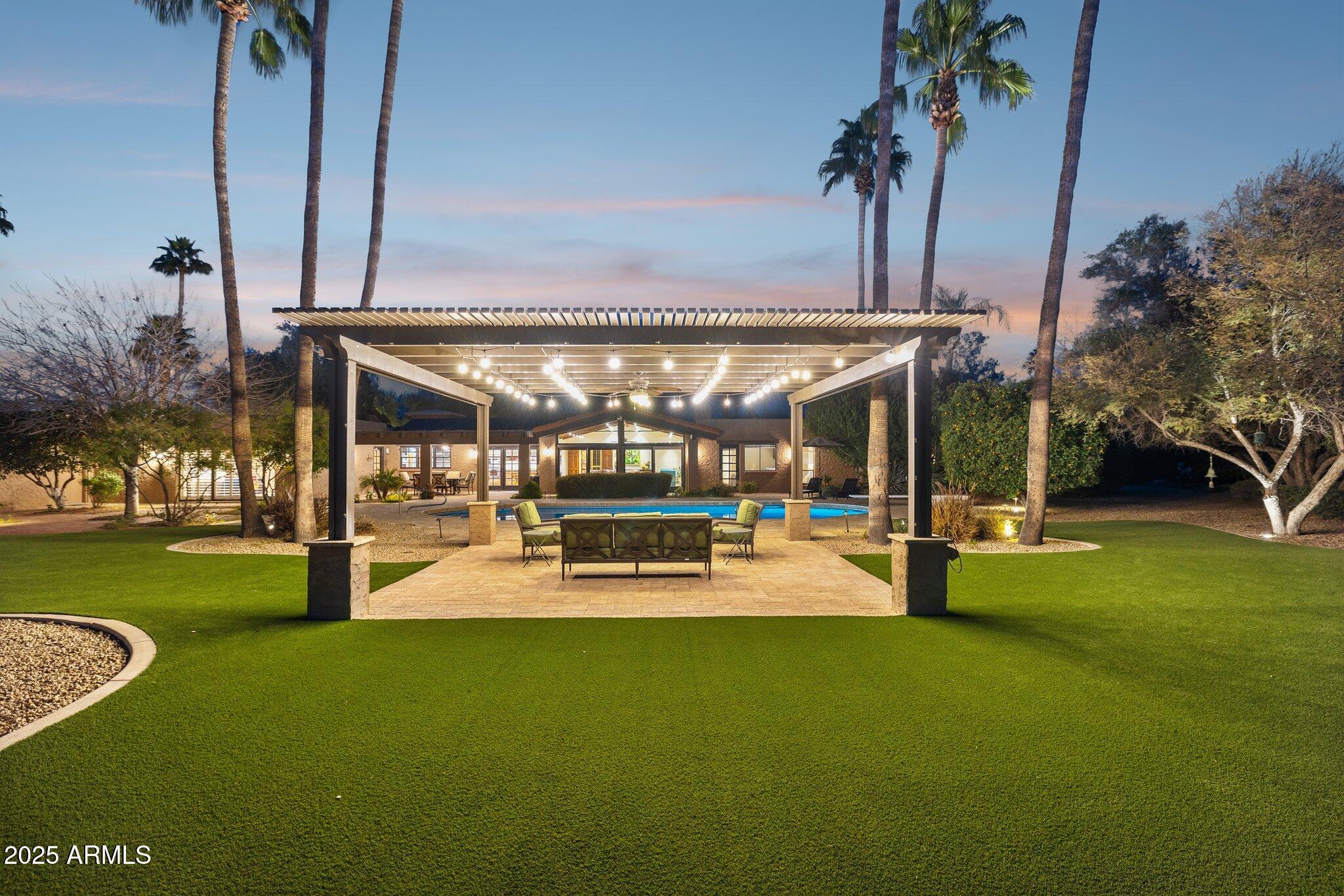 CAMELBACK COUNTRY CLUB ESTATES - Residential