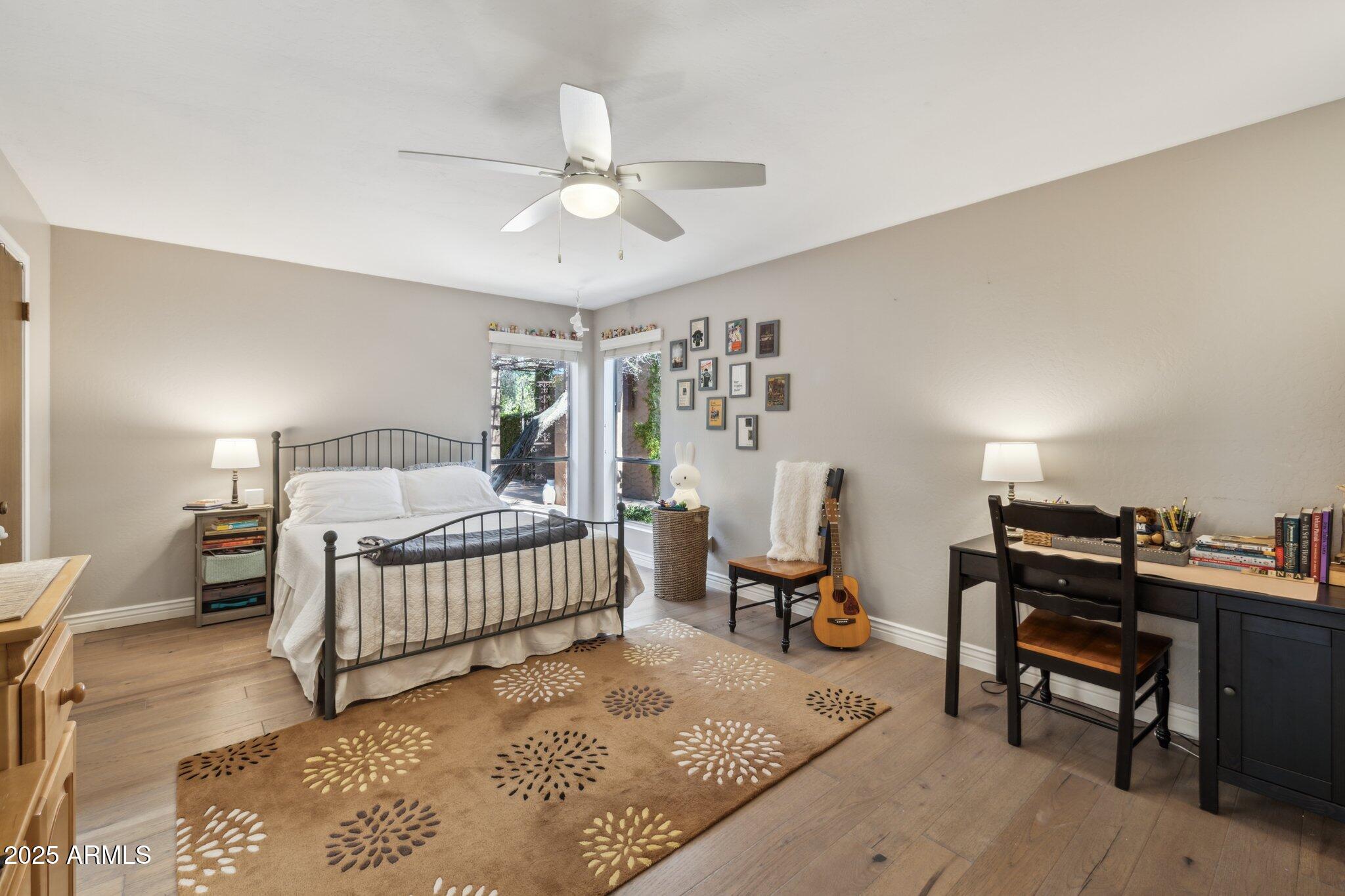 CAMELBACK COUNTRY CLUB ESTATES - Residential