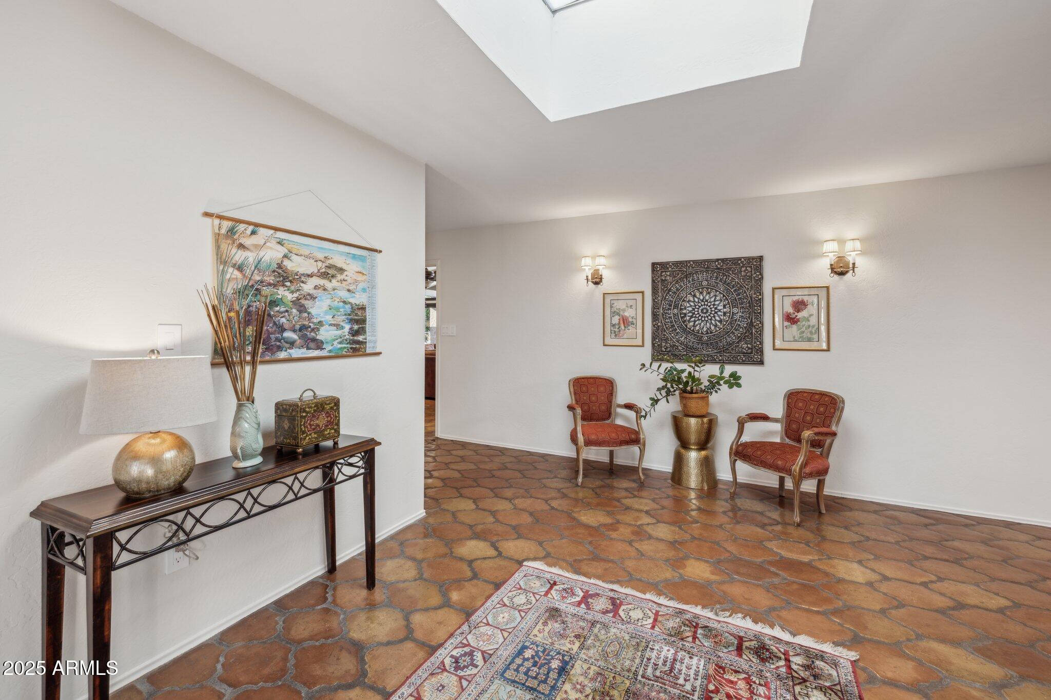 CAMELBACK COUNTRY CLUB ESTATES - Residential