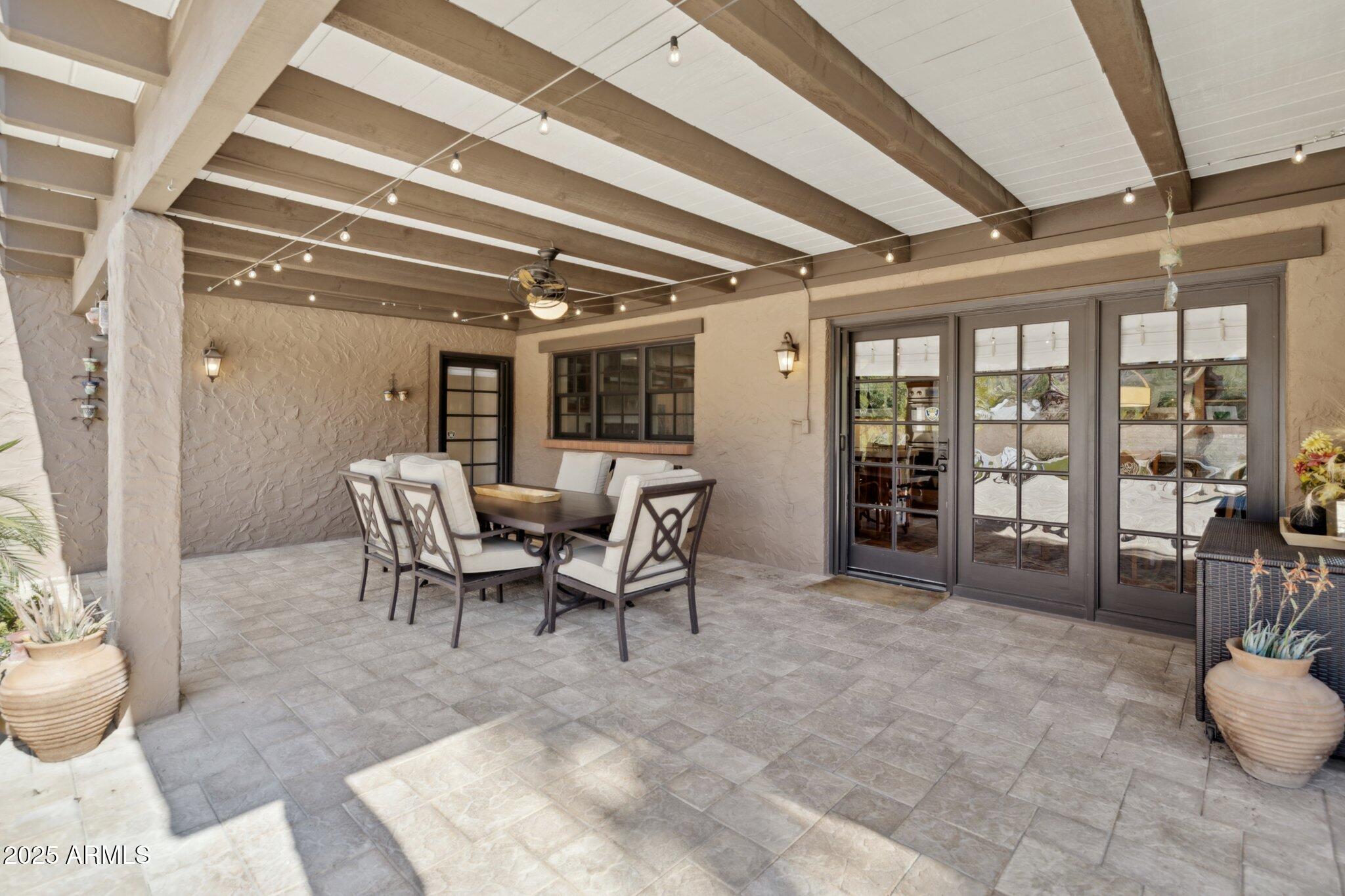 CAMELBACK COUNTRY CLUB ESTATES - Residential