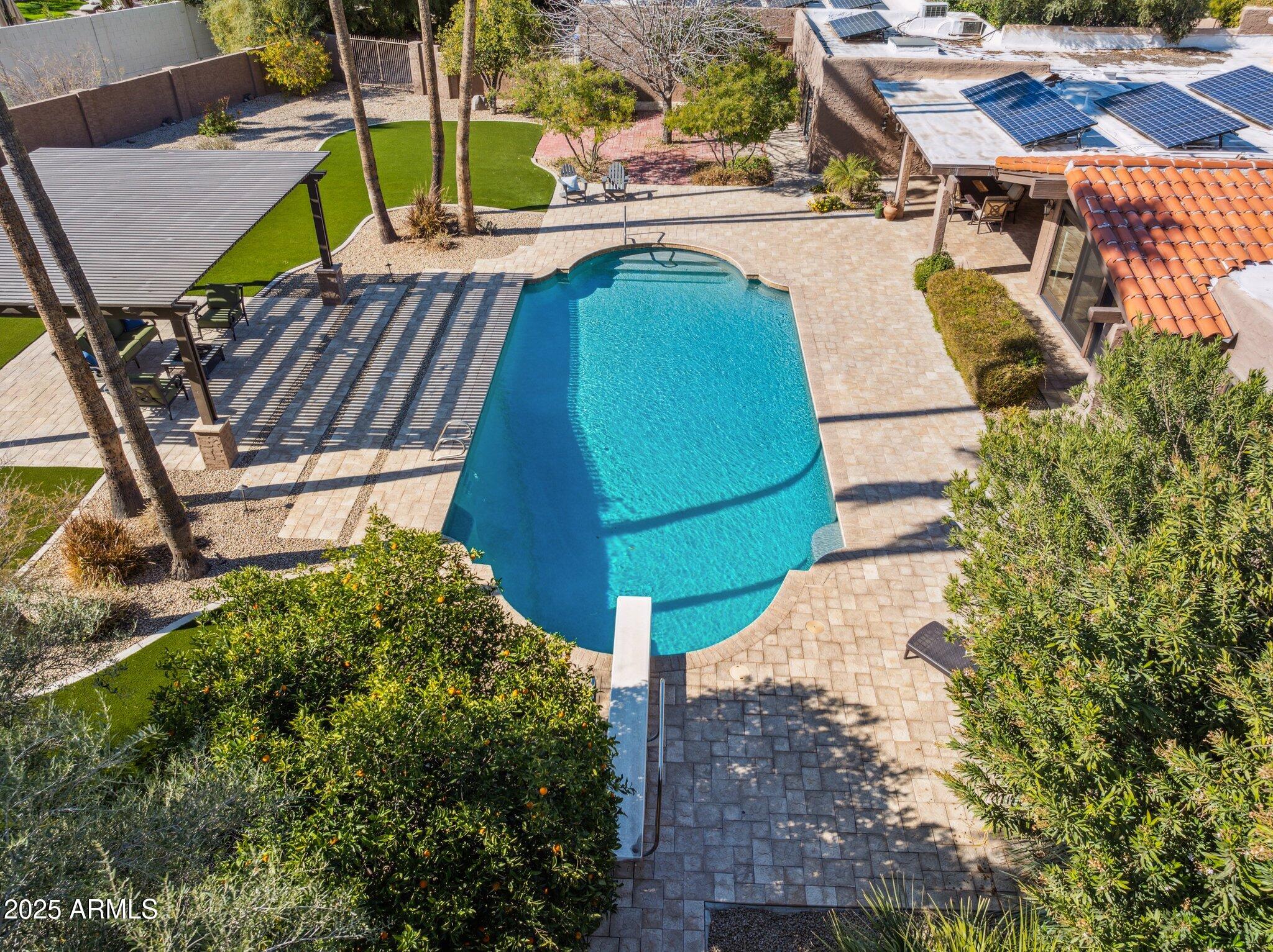 CAMELBACK COUNTRY CLUB ESTATES - Residential