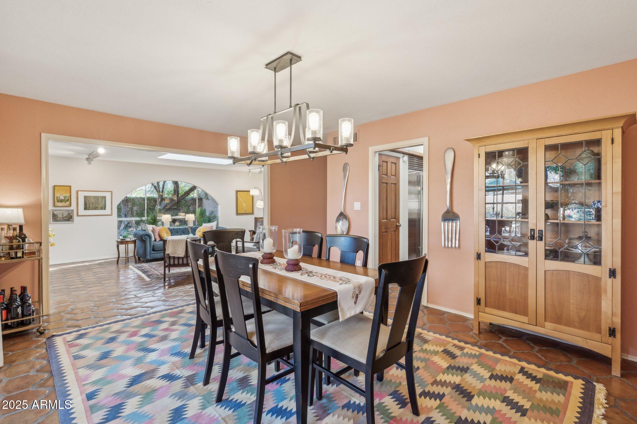 CAMELBACK COUNTRY CLUB ESTATES - Residential