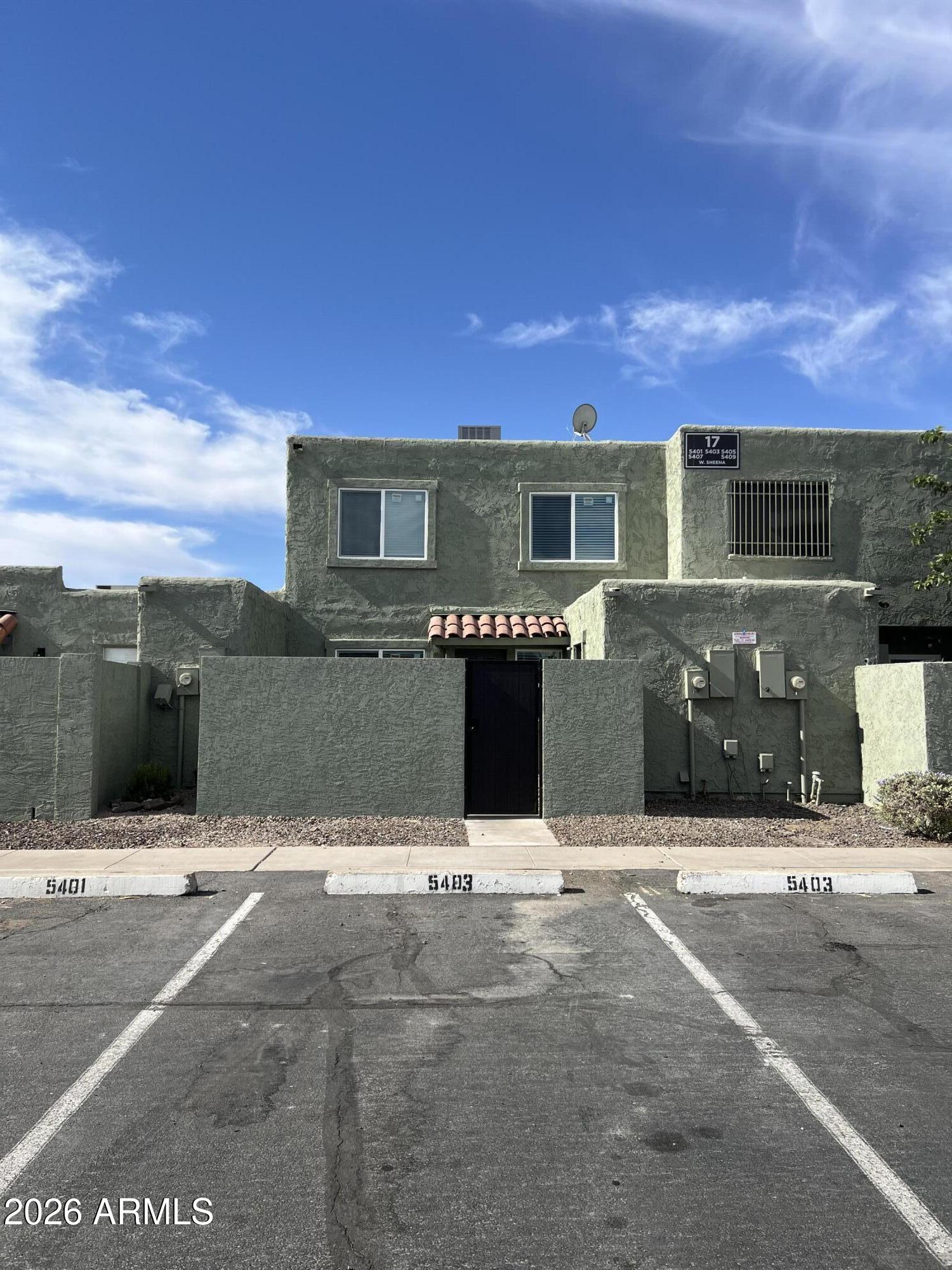 HALLCRAFT VILLAS GLENDALE - Residential
