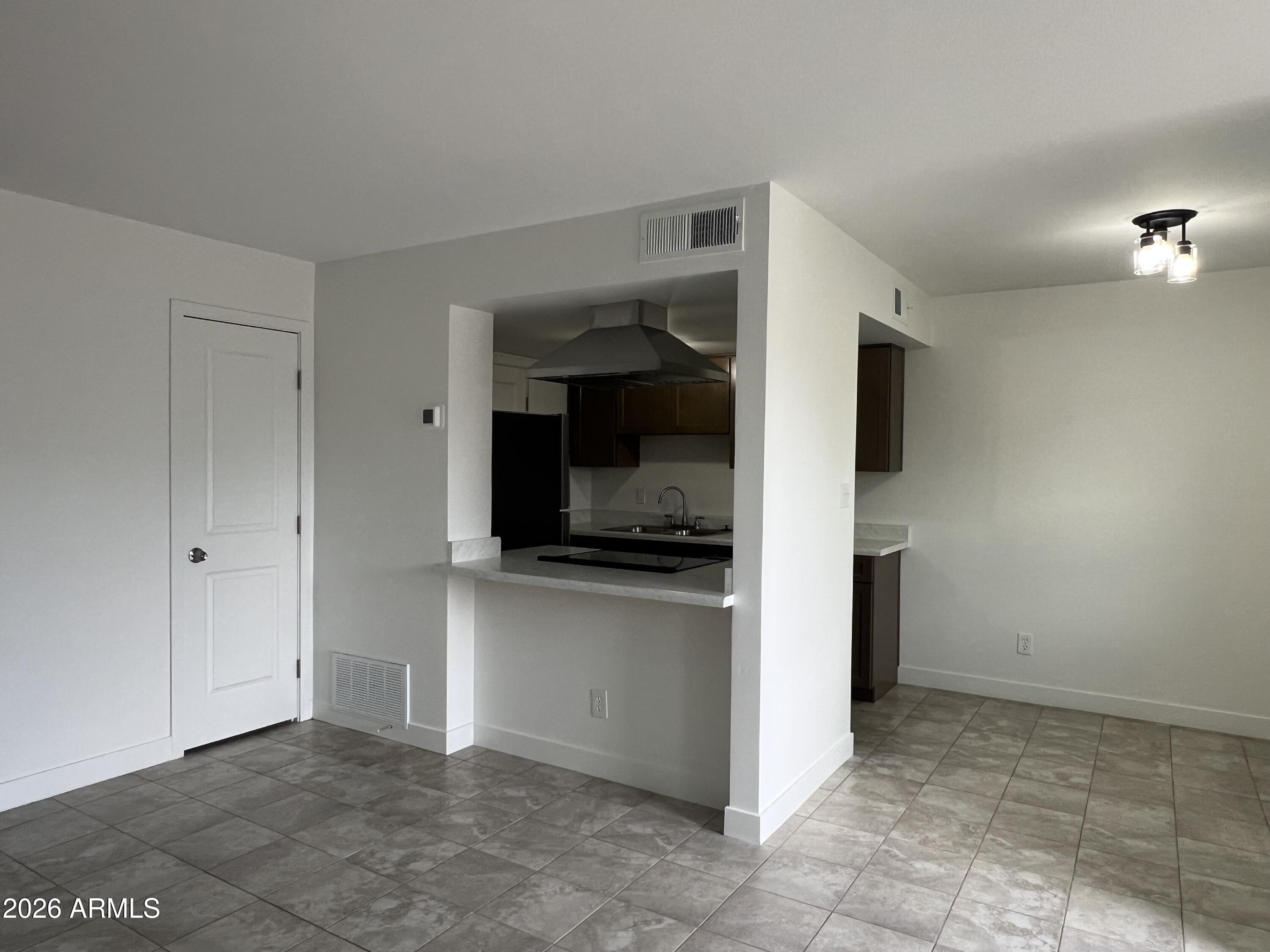HALLCRAFT VILLAS GLENDALE - Residential