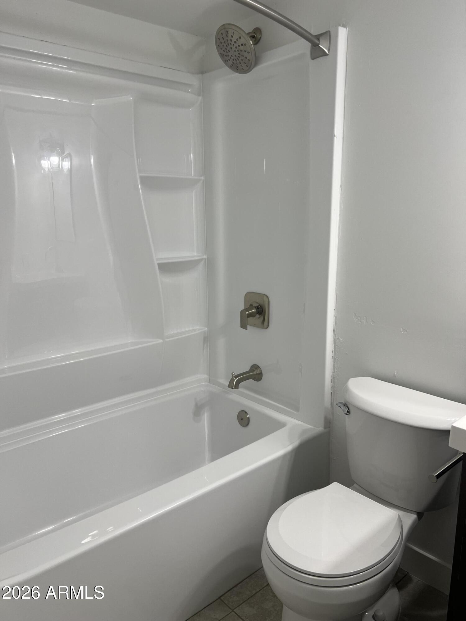 HALLCRAFT VILLAS GLENDALE - Residential