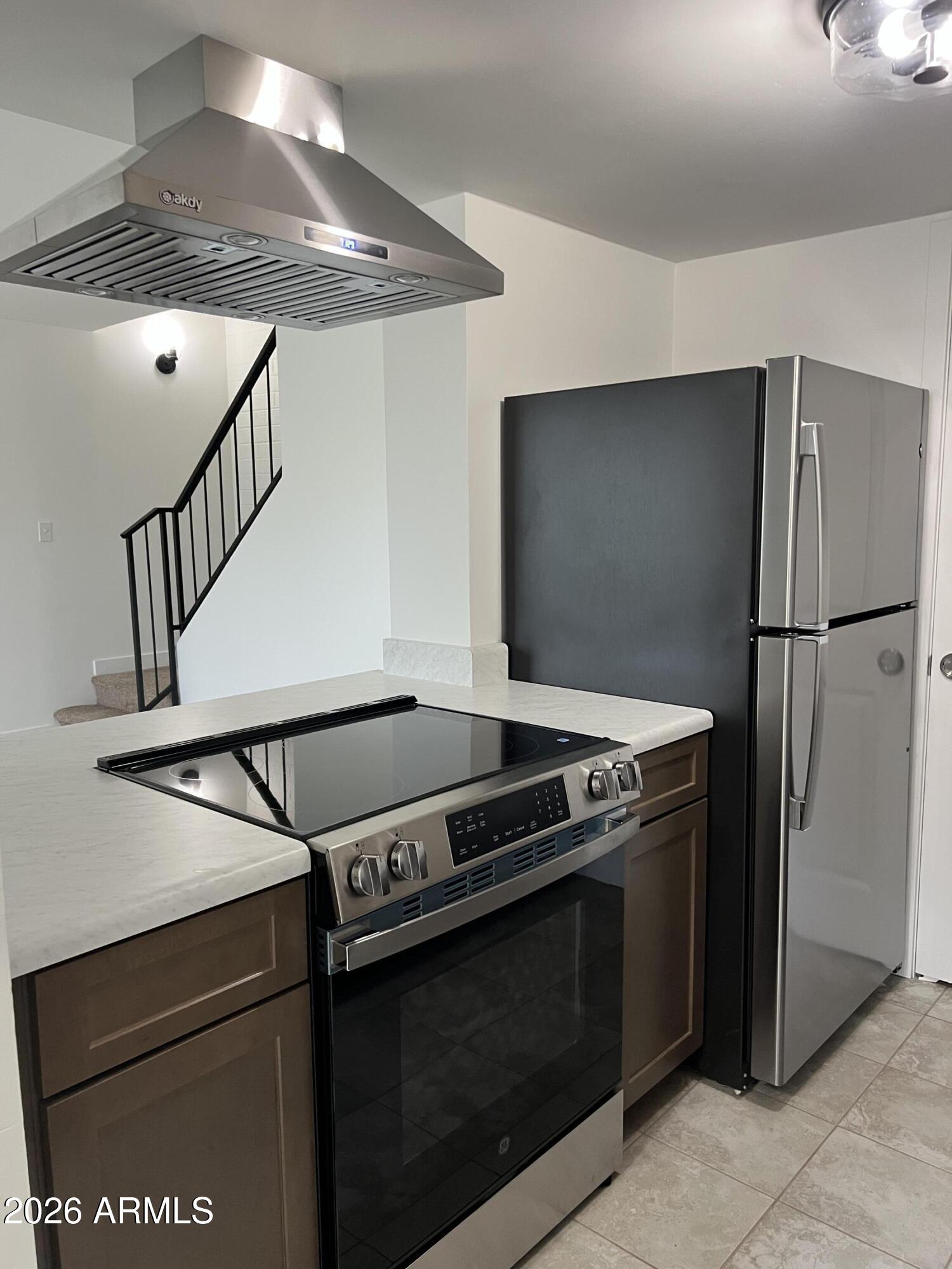 HALLCRAFT VILLAS GLENDALE - Residential