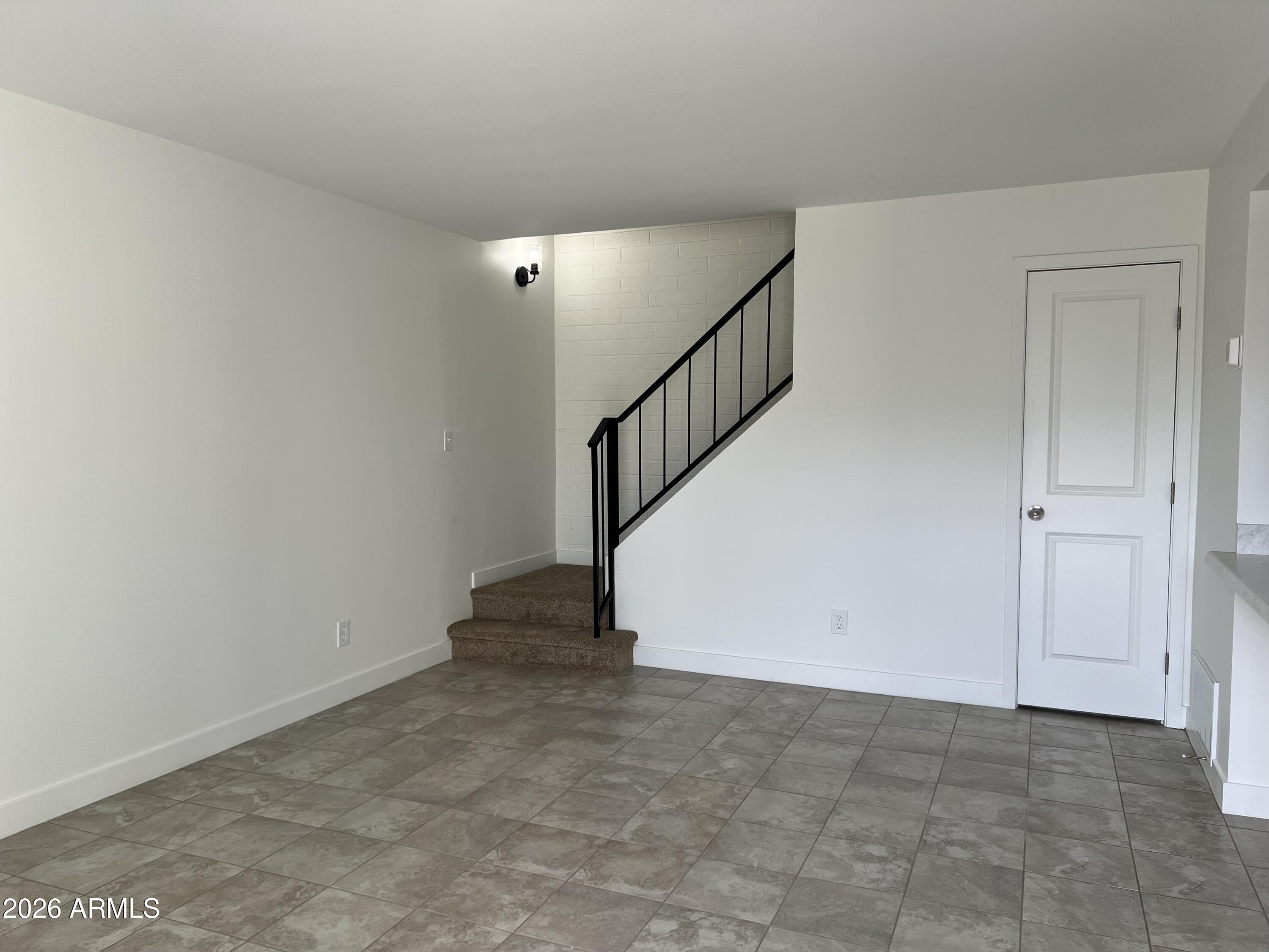 HALLCRAFT VILLAS GLENDALE - Residential