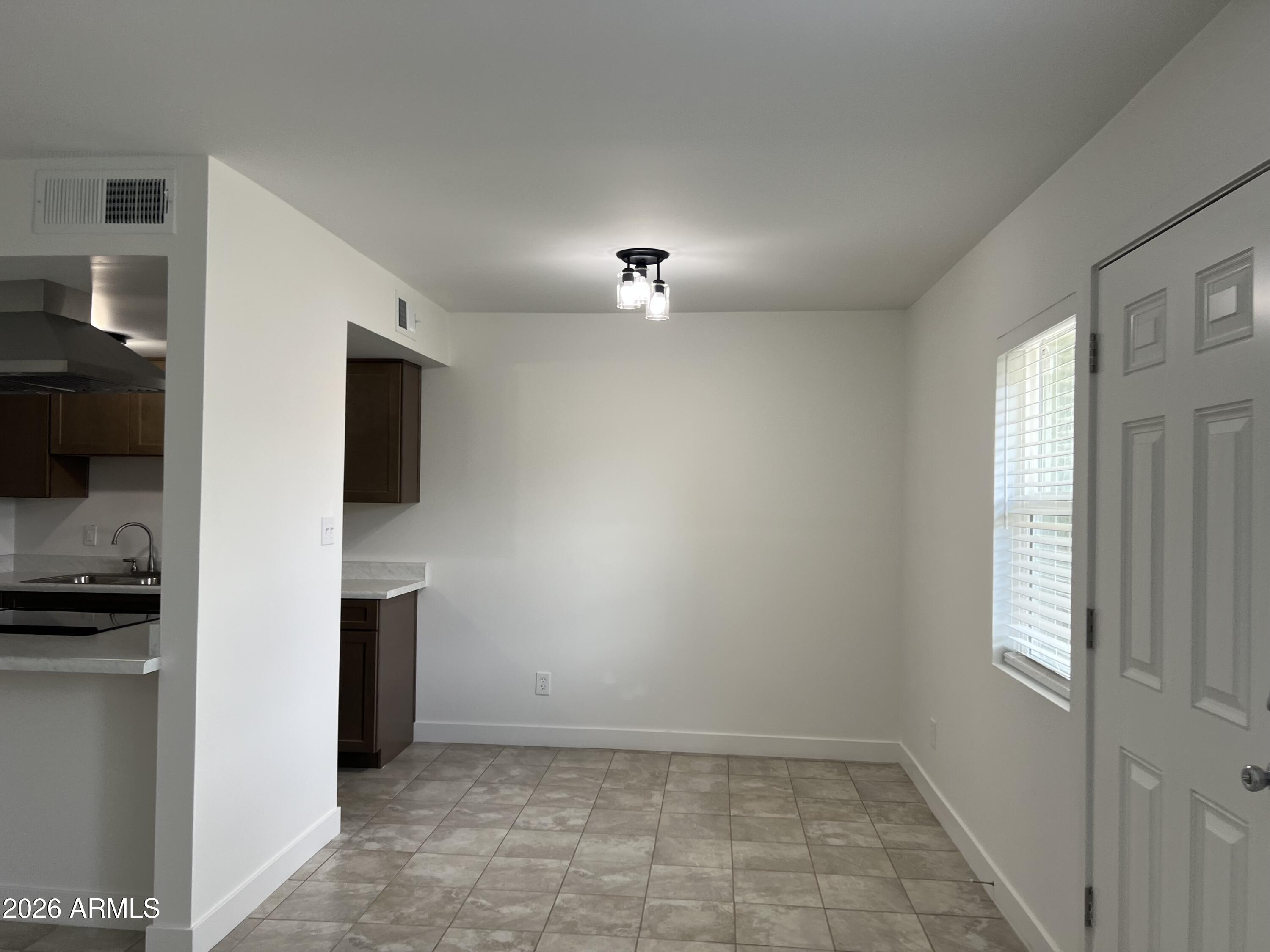 HALLCRAFT VILLAS GLENDALE - Residential