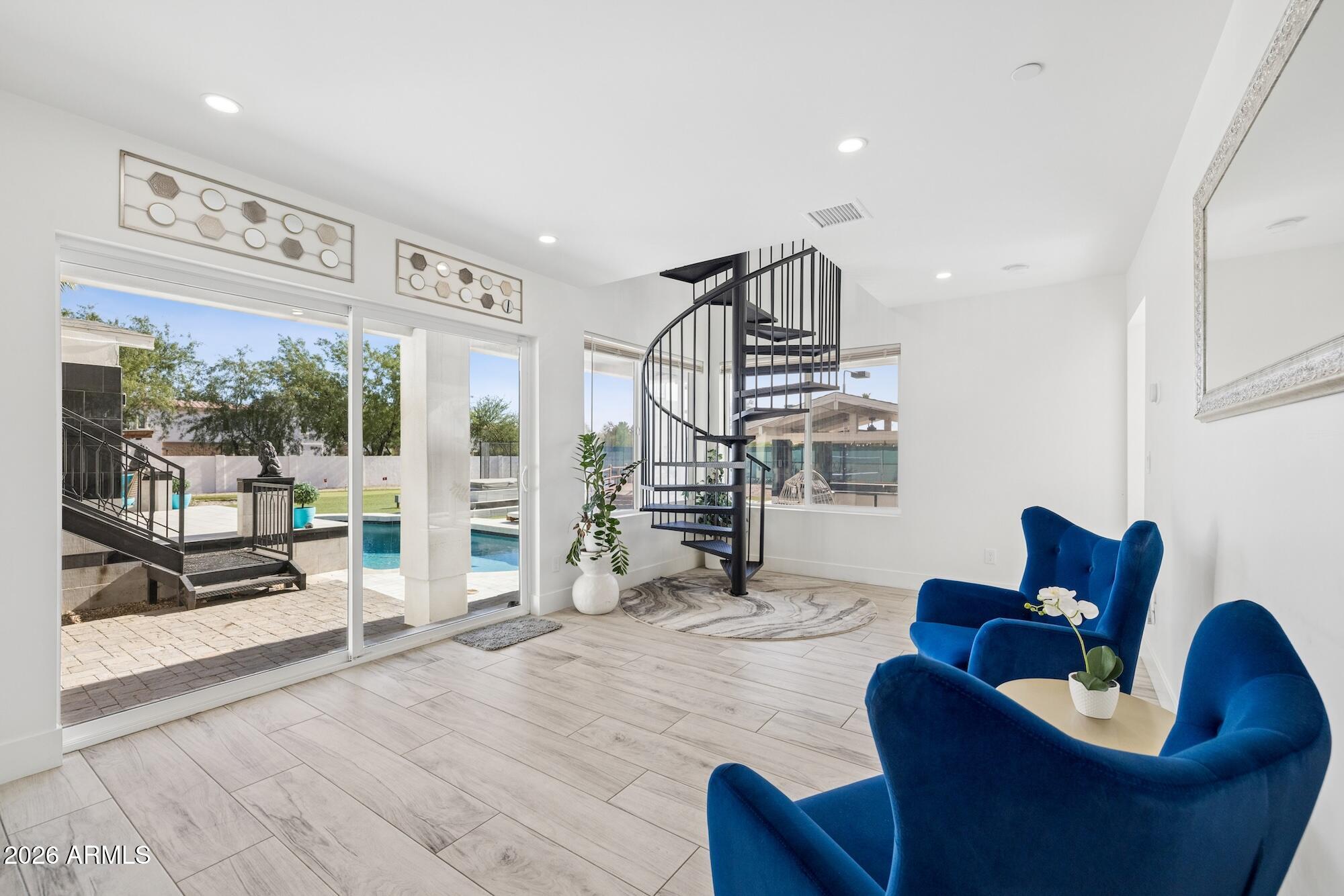 STONERIDGE ESTATES - Residential