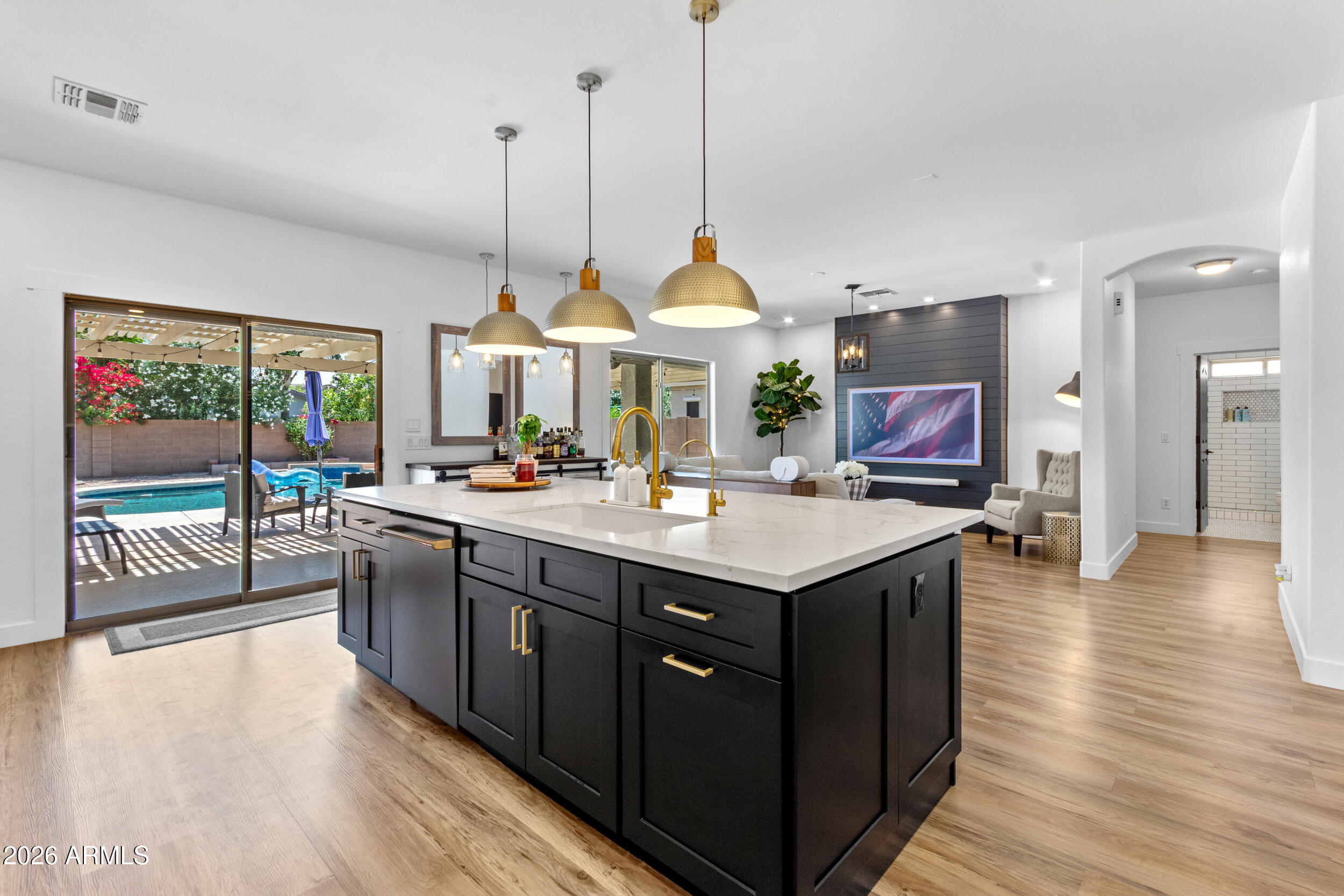 STRATLAND ESTATES - Residential